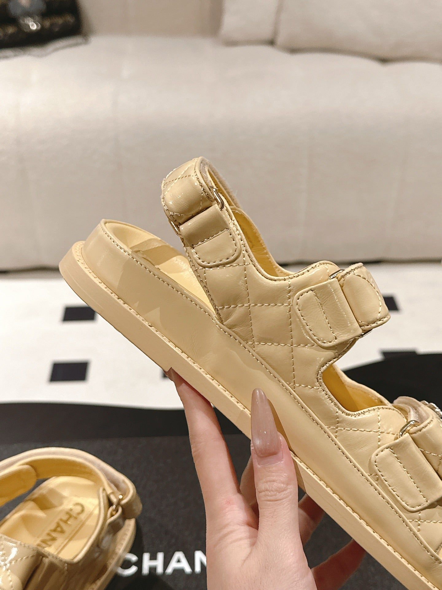 CHANEL 25 Dad Deals Sandals Yellow Pastel Patent Leather 237589