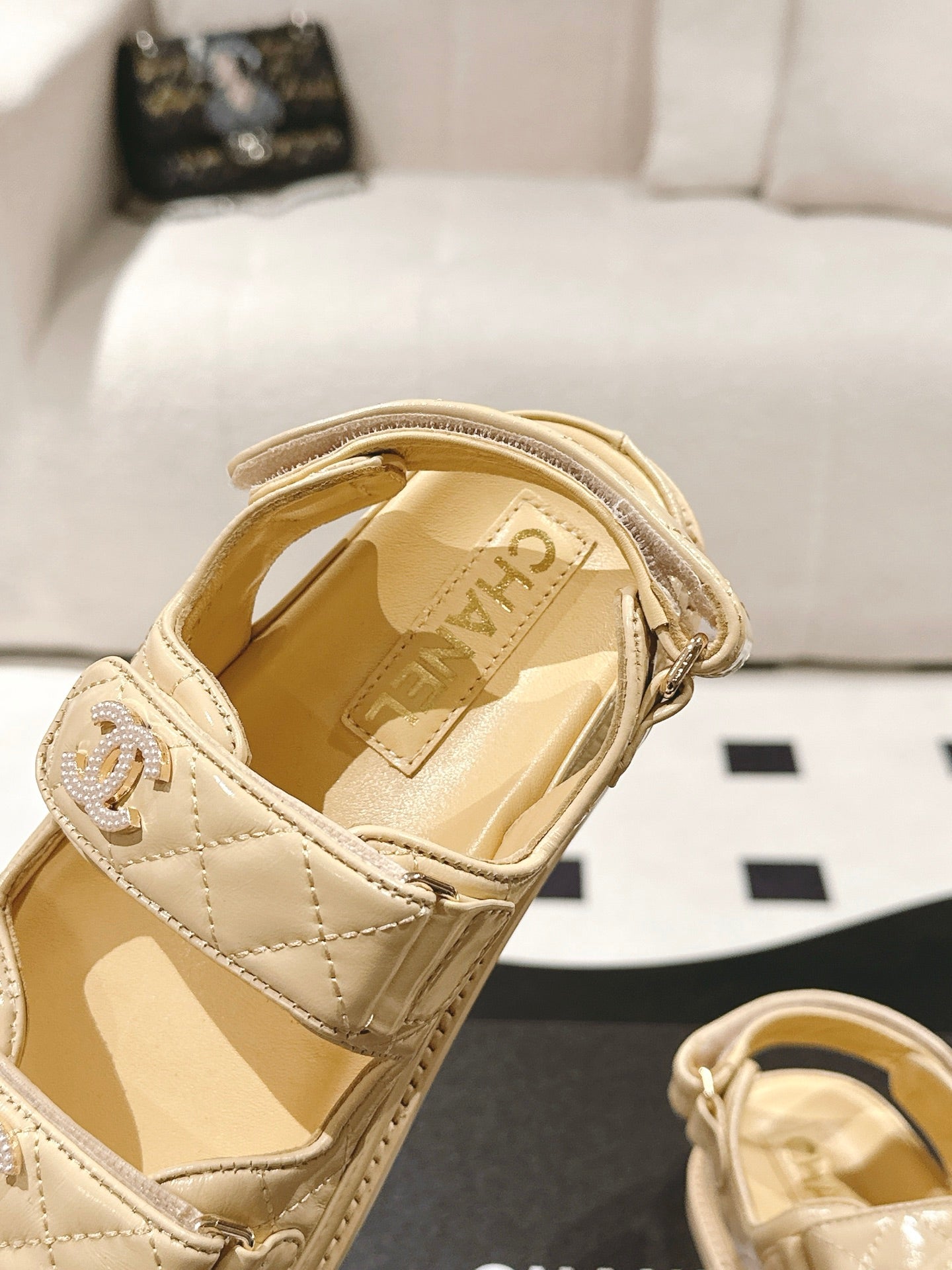 CHANEL 25 Dad Deals Sandals Yellow Pastel Patent Leather 237589