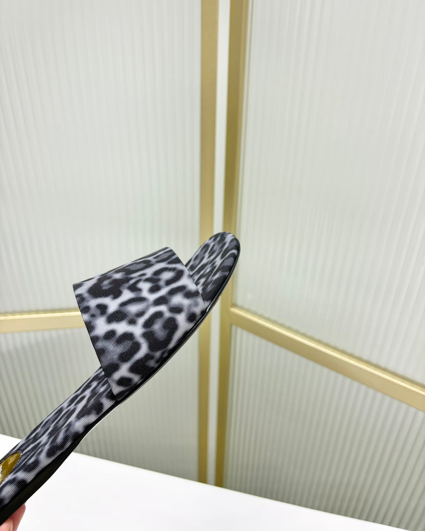 Saint Laurent CARLYLE SLIDES IN LEOPARD GROSGRAIN BLACK WHITE