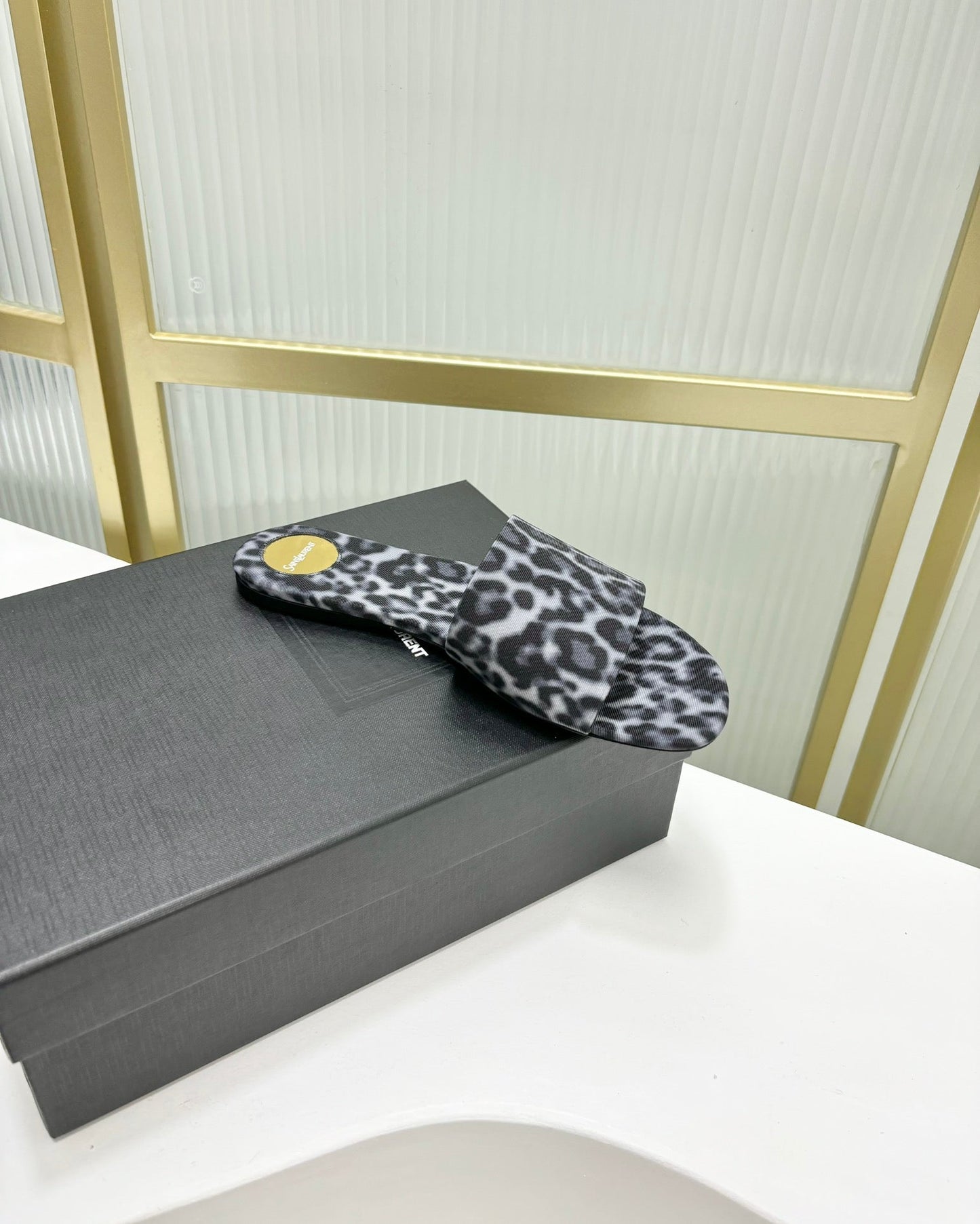 Saint Laurent CARLYLE SLIDES IN LEOPARD GROSGRAIN BLACK WHITE