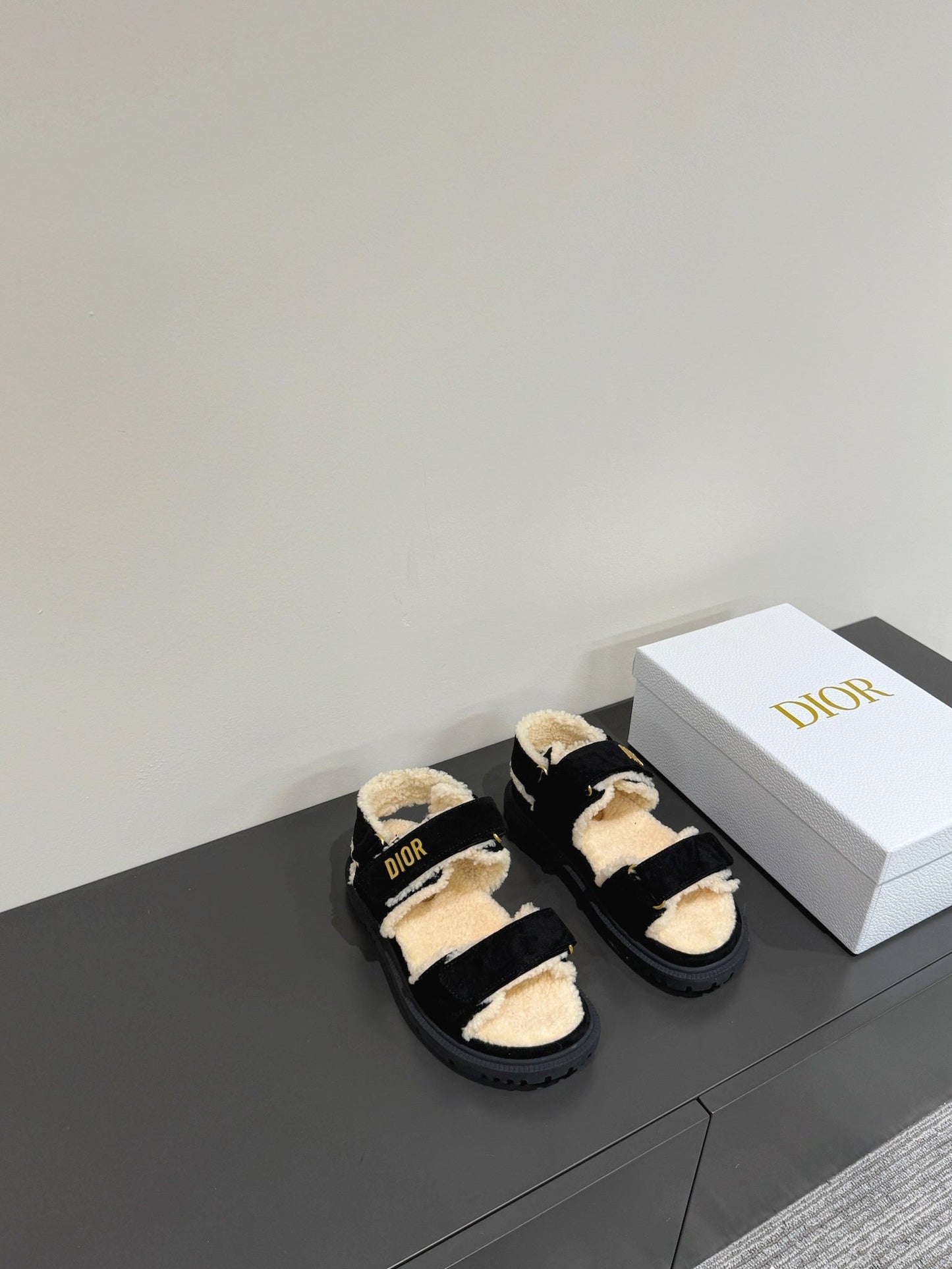 DIOR DIORact Sandal In Black Suede And Wool Fleece Lining 109869