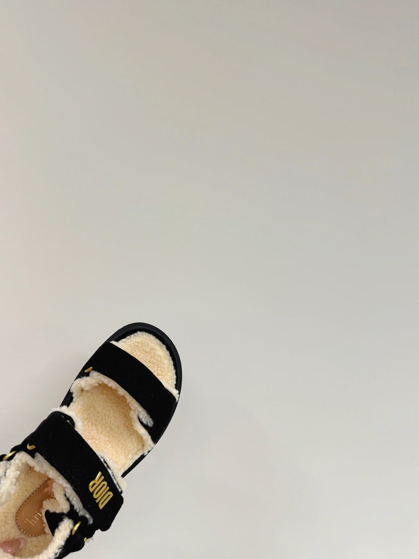 DIOR DIORact Sandal In Black Suede And Wool Fleece Lining 109869