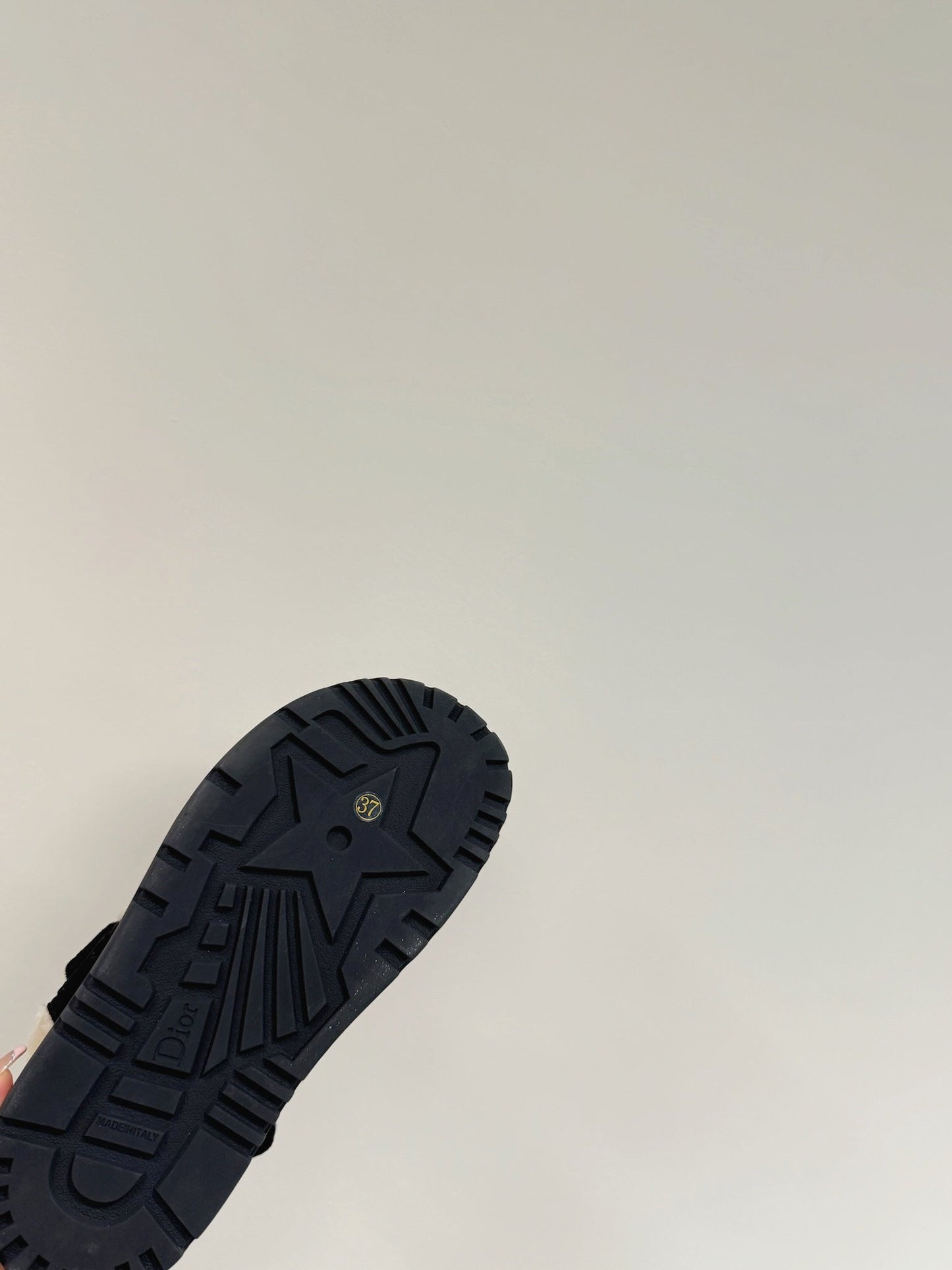 DIOR DIORact Sandal In Black Suede And Wool Fleece Lining 109869