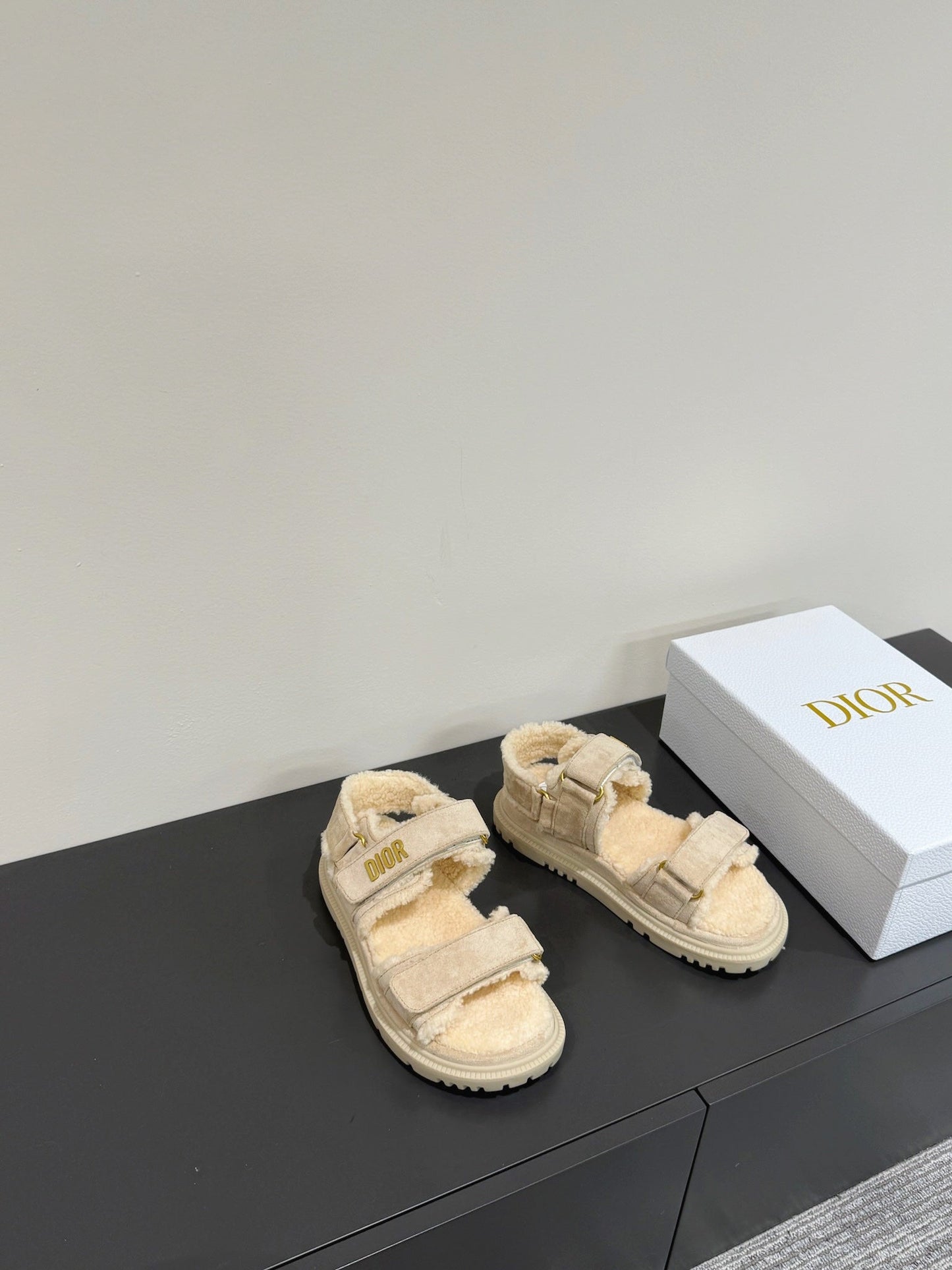 DIOR DIORact Sandal In Light Grey Suede And Wool Fleece Lining 109873