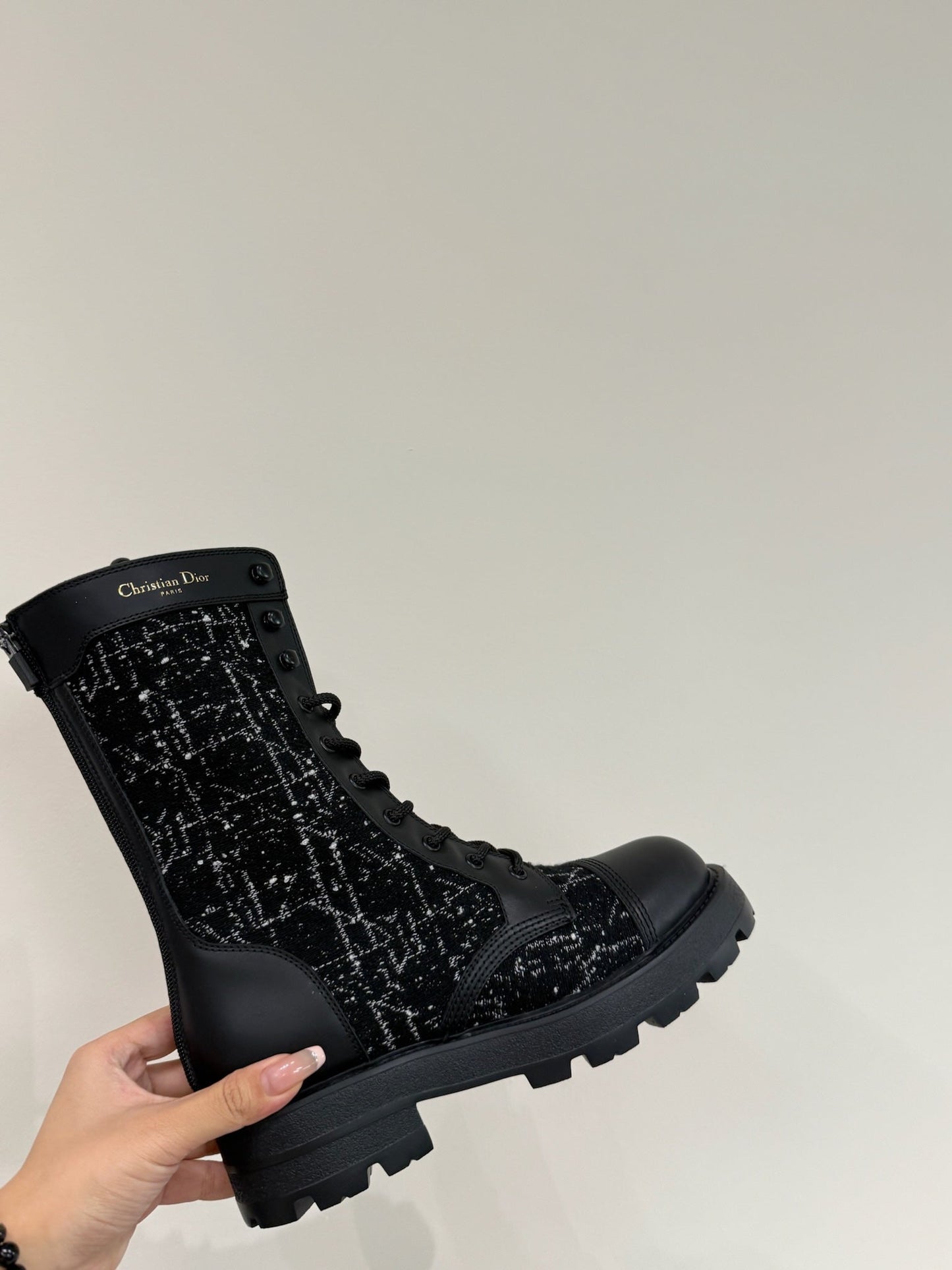 DIOR D-Unit Ankle Boot In Black Tweed And Cowhide 109609