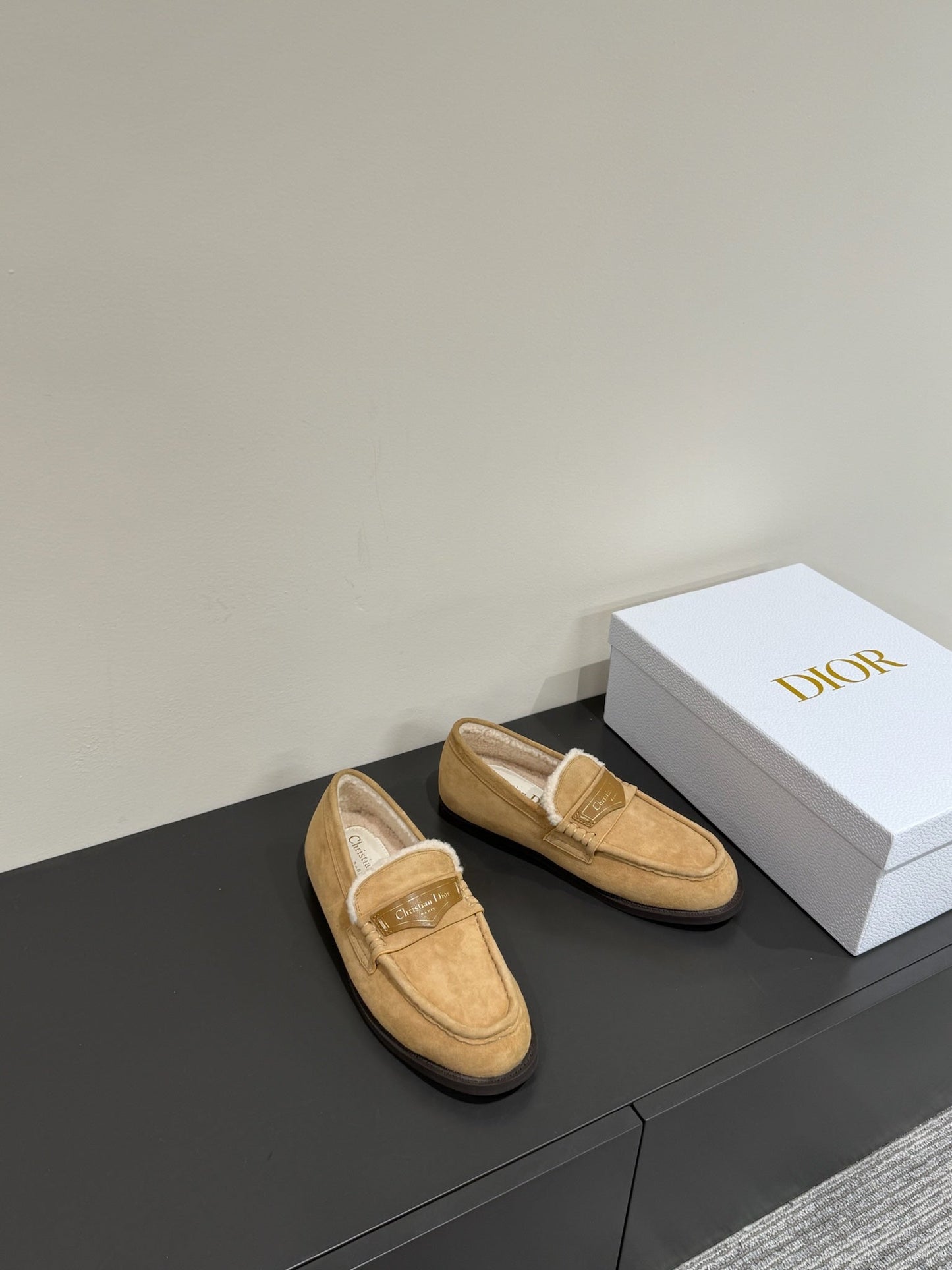 DIOR Loafers In Beige Brown Suede And Fleece Lining 109295