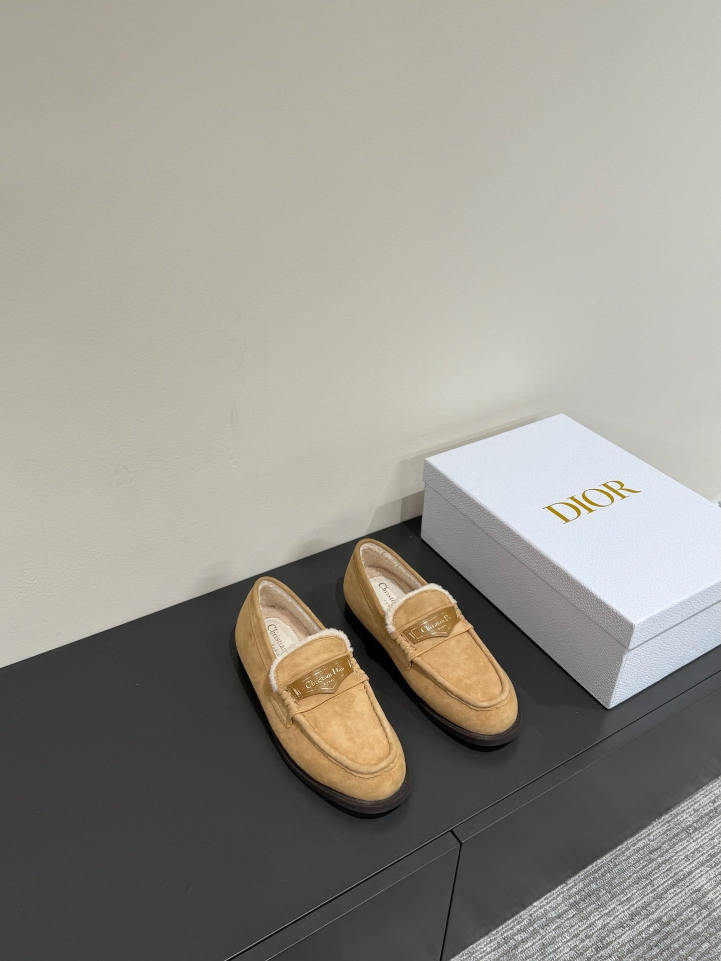 DIOR Loafers In Beige Brown Suede And Fleece Lining 109295