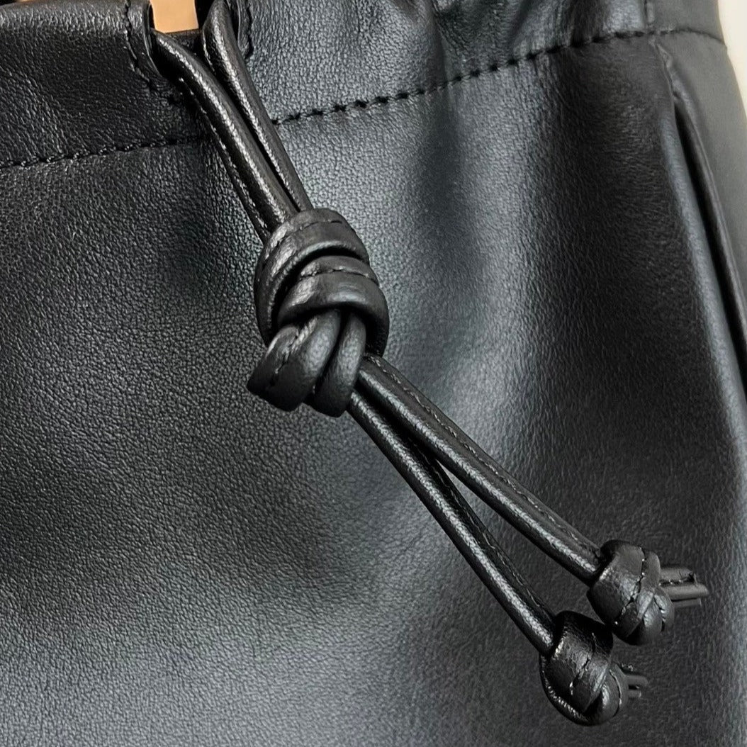 Celine CUIR TRIOMPHE 44 BLACK CALFSKIN