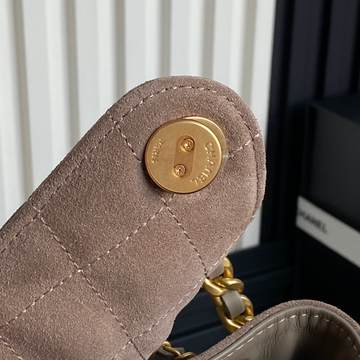 CHANEL 25C Hobo Bag 40cm Rosy Brown Suede