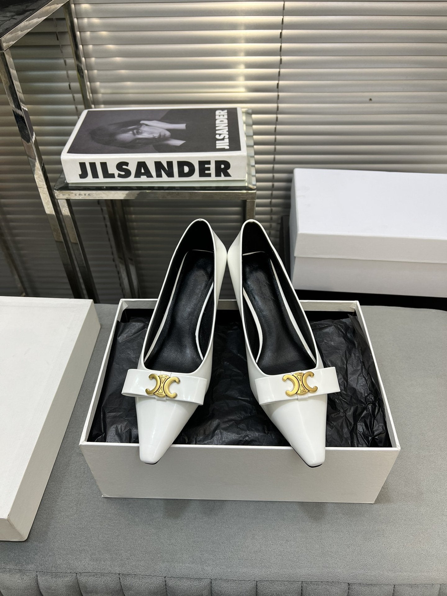 Celine cl pumps 50 white calfskin