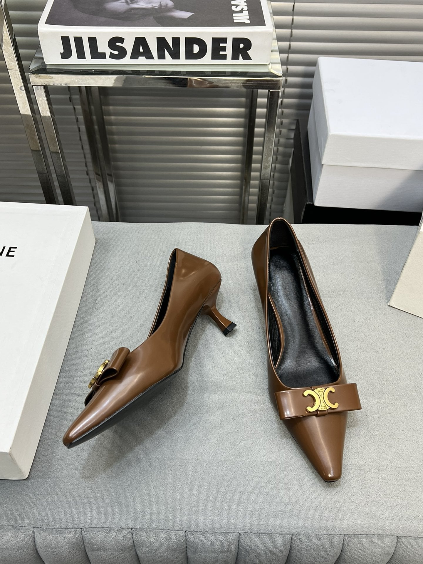 Celine cl pumps 50 dark brown calfskin