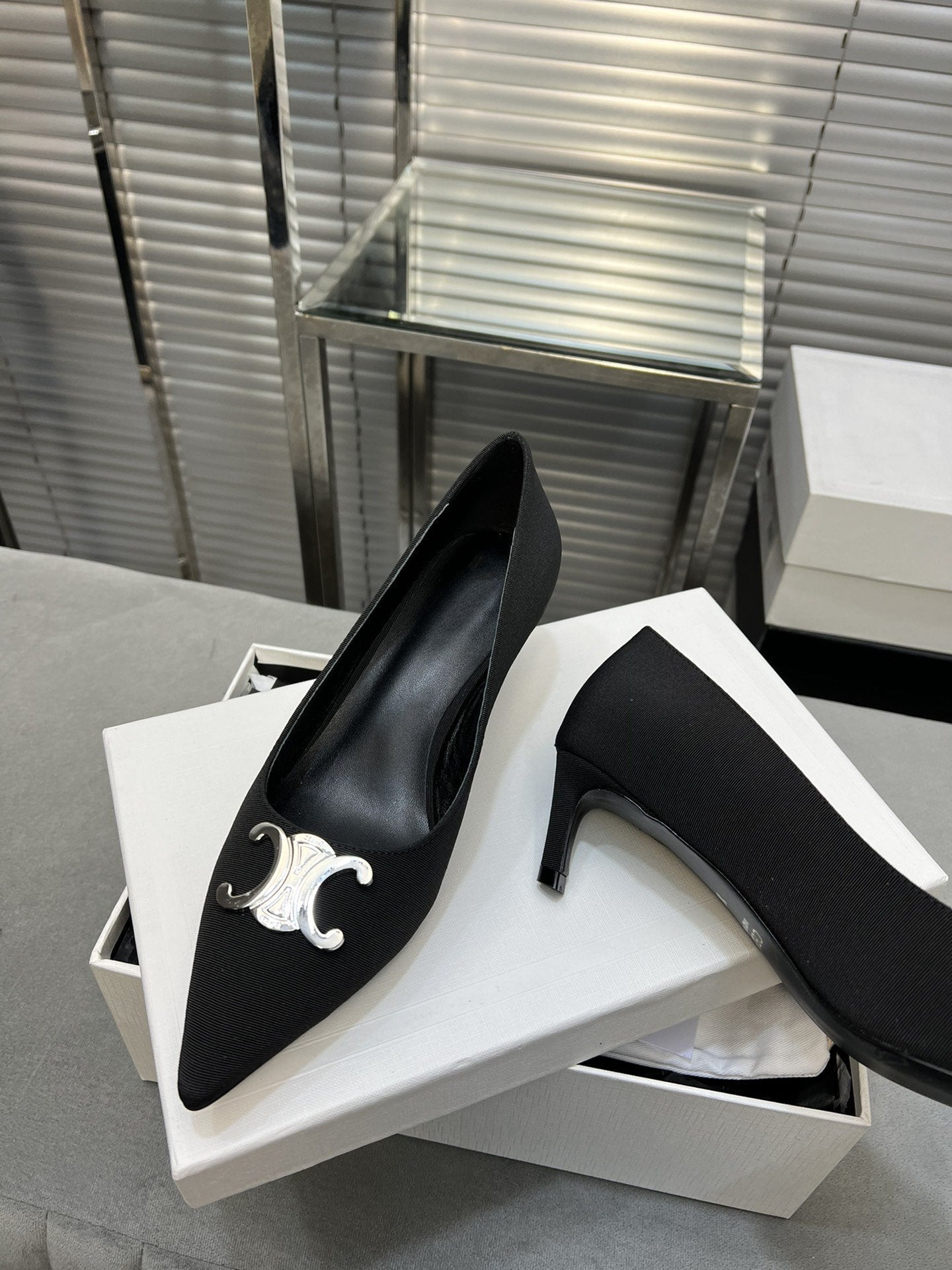 Celine cl pumps 50 black grosgrain