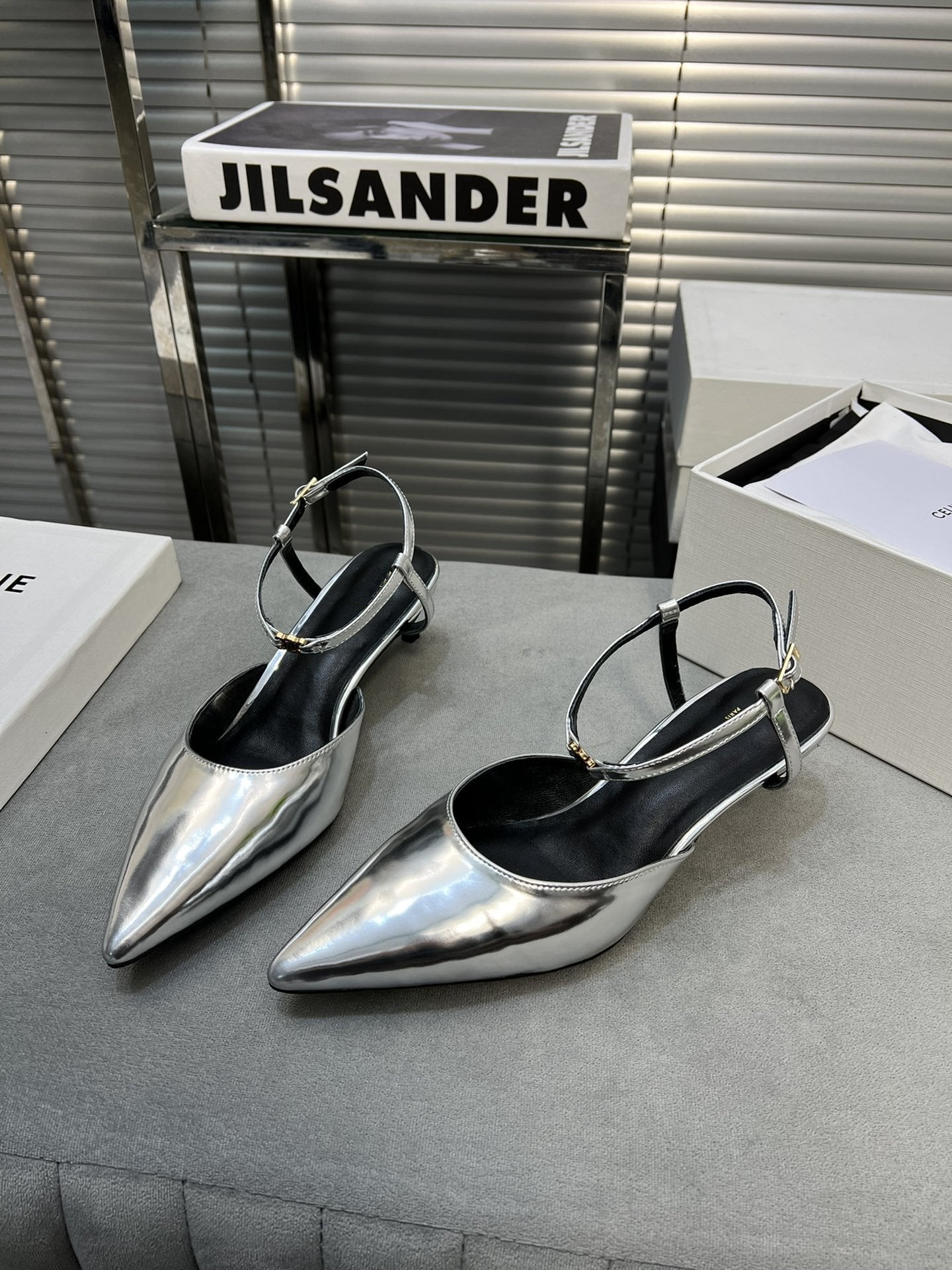 Celine cl kitten 50 silver metalic calfskin