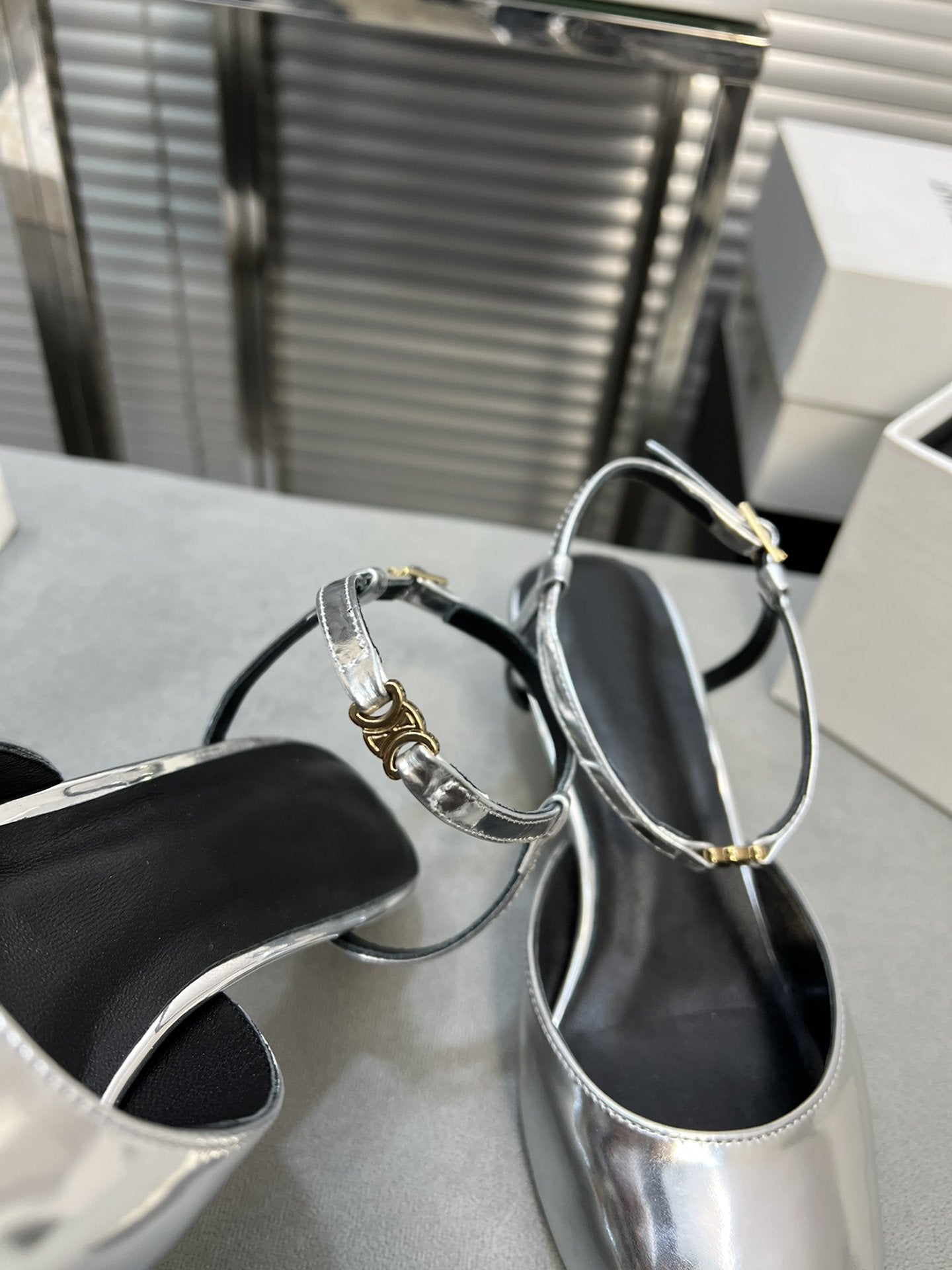 Celine cl kitten 50 silver metalic calfskin