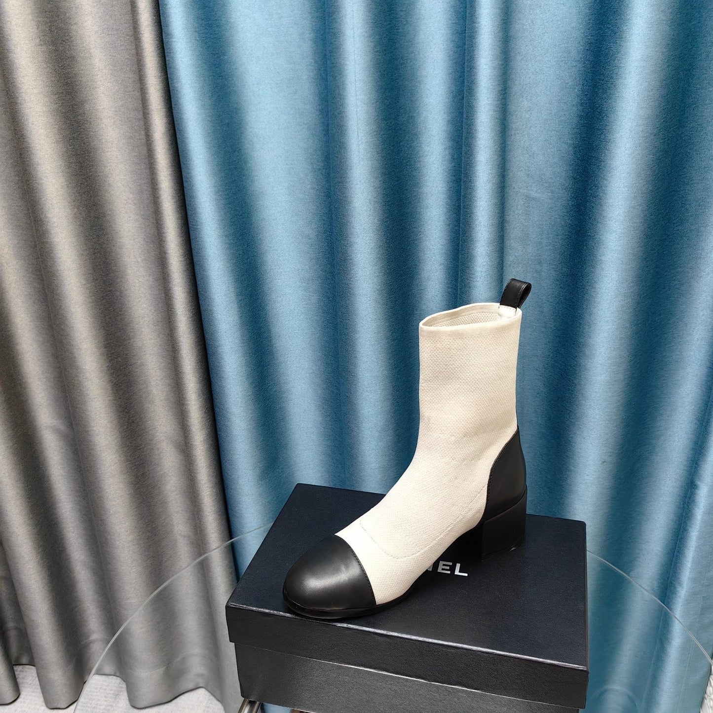 CHANEL Ankle Boots 45mm White Wool And Calfskin