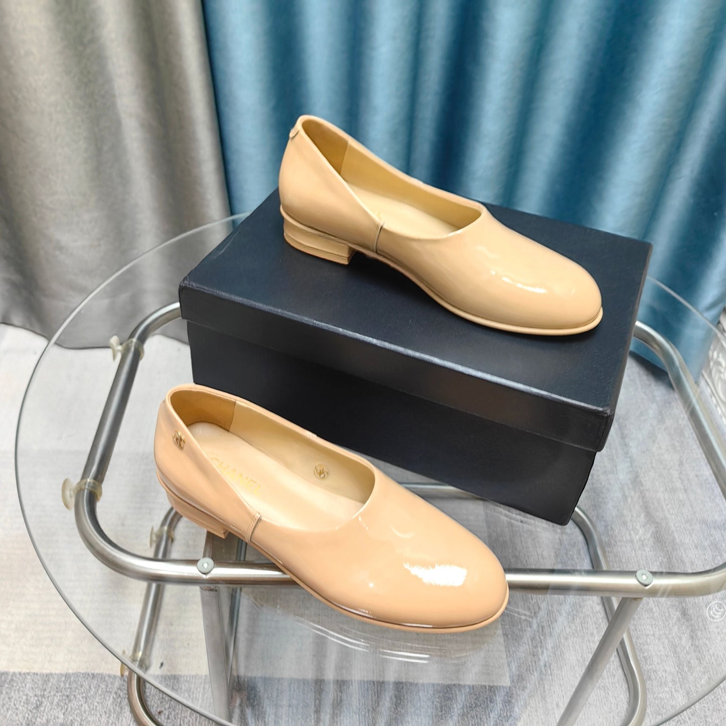 CHANEL 25C Loafer Beige Patent Calfskin