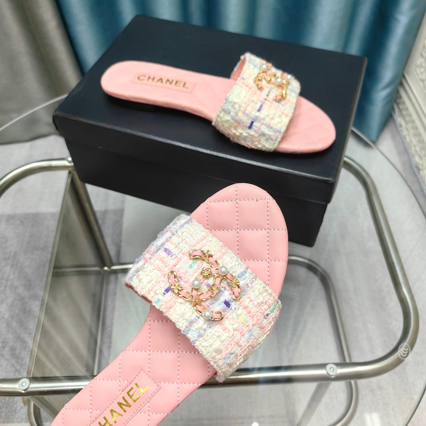 CHANEL 25 Mule Tweed Mop