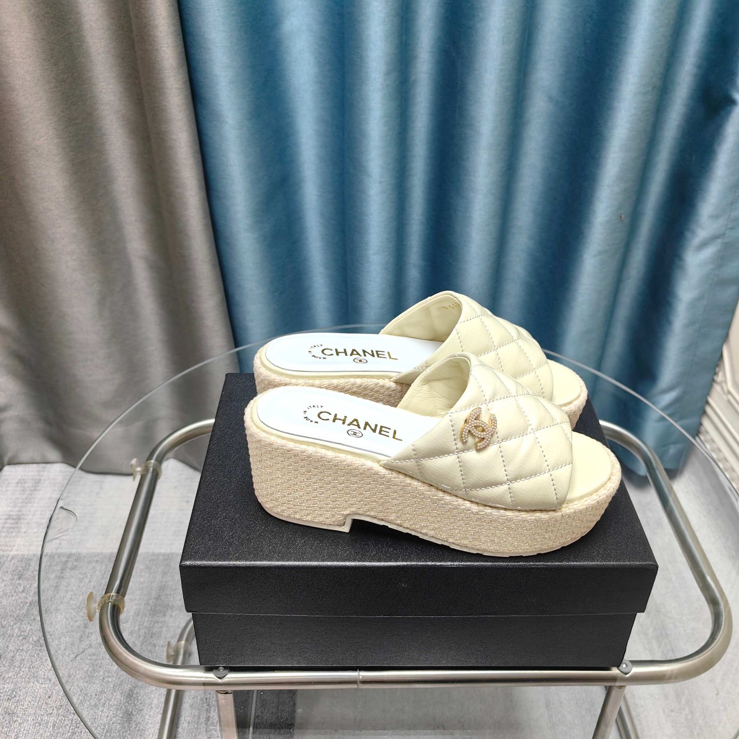 CHANEL 25 Platform Sandal 10cm Patent Calfskin
