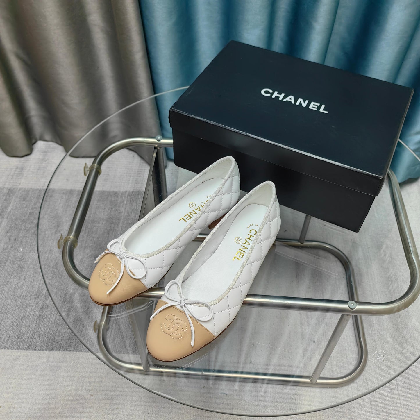 CHANEL 25P Ballet Flat White Beige Quilted Calfskin