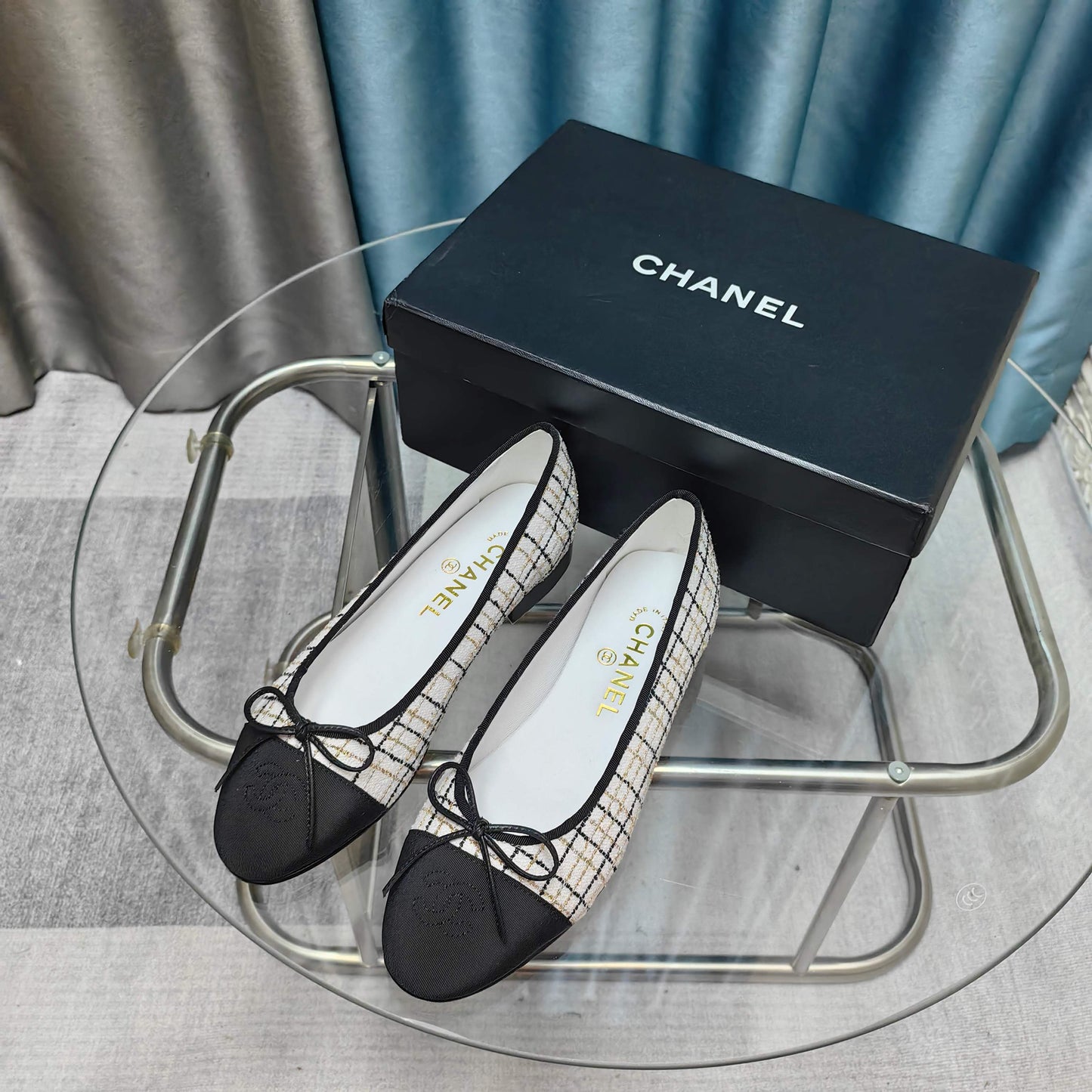 CHANEL 25P Ballet Flat White Tweed Black Grosgrain