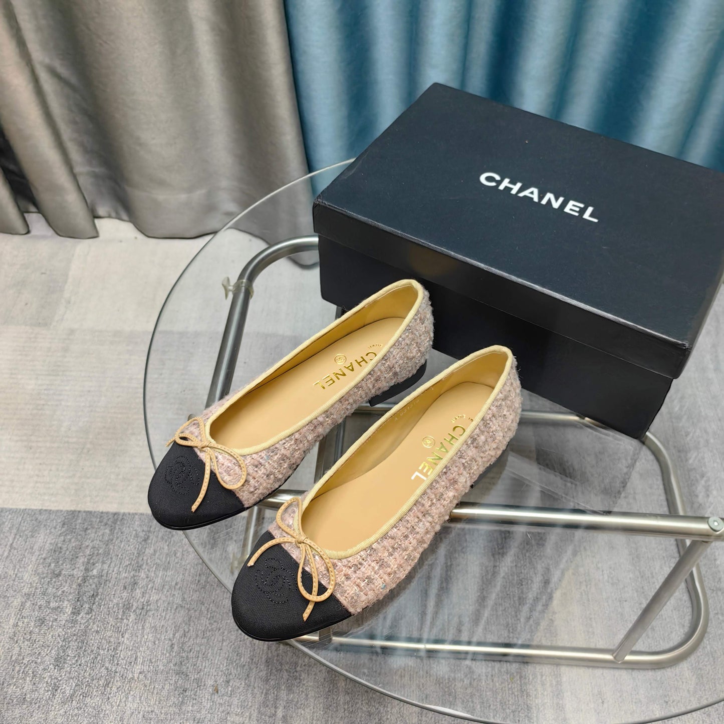 CHANEL 25P Ballet Flat Light Pink Tweed Black Grosgrain