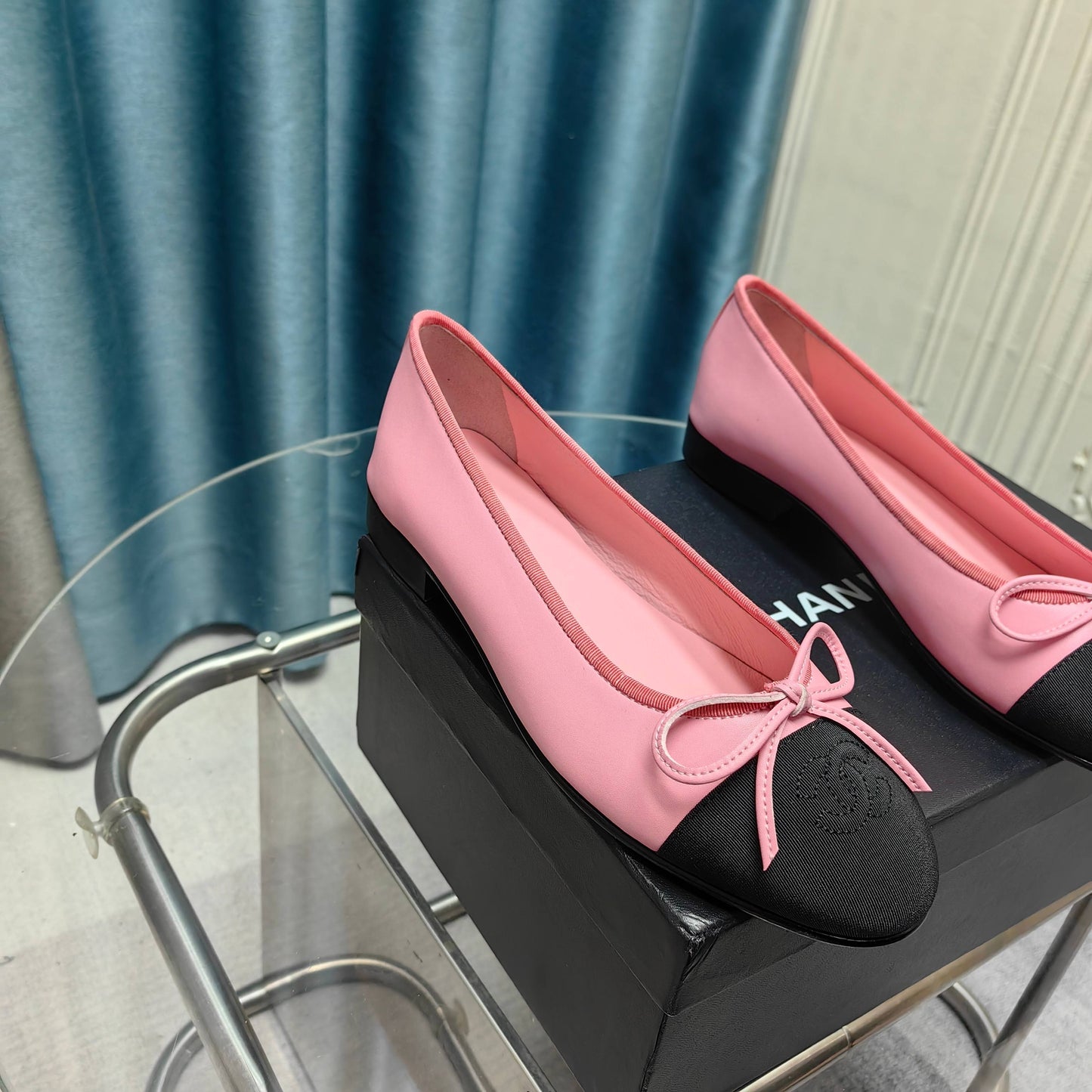 CHANEL 25P Ballet Flat Pink Calfskin Black Grosgrain