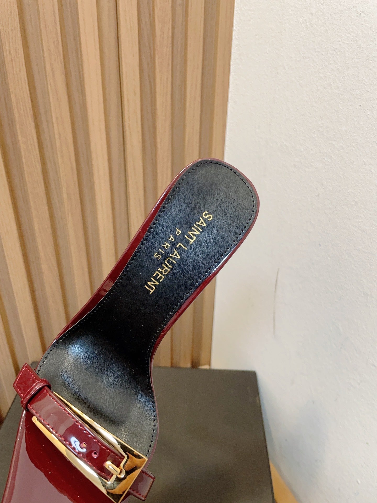 Saint Laurent SL SQUARE TOED NUIT PUMPS RED CALFSKIN
