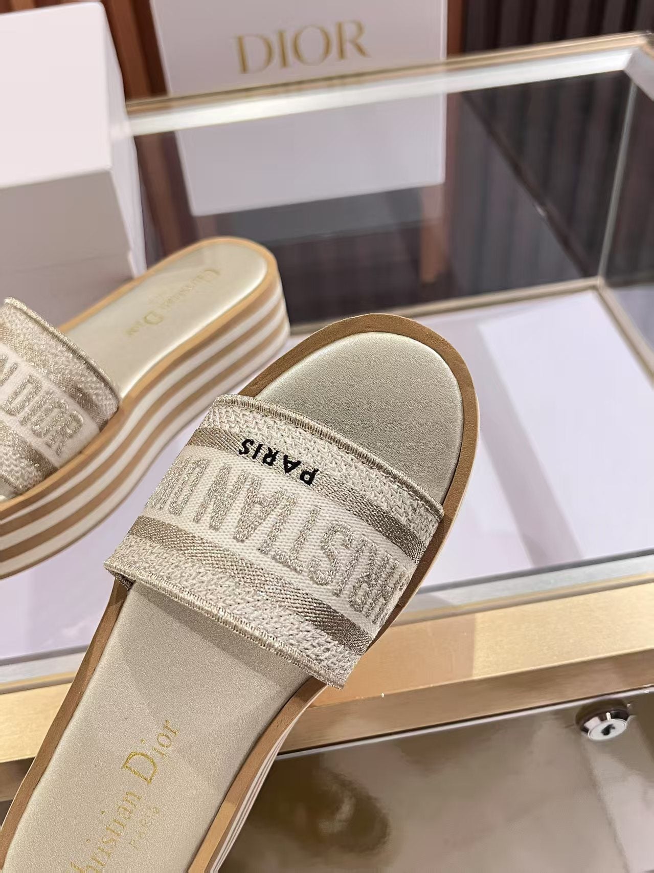 DIOR Dway Platform Slide Beige Brown Fabric with Lambskin 242442