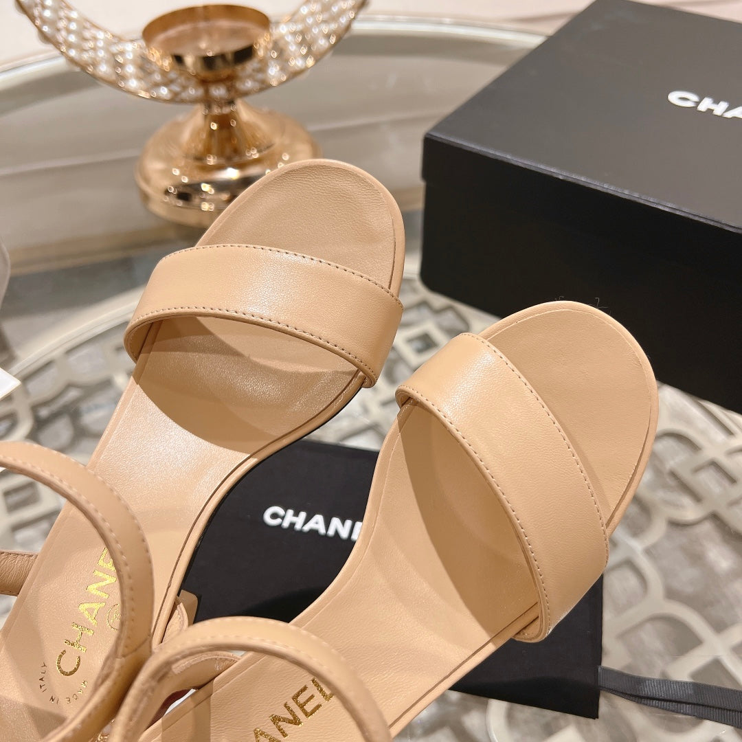 CHANEL 25C 5CM Mid Heed Sandals Cream Italian Leather 213317