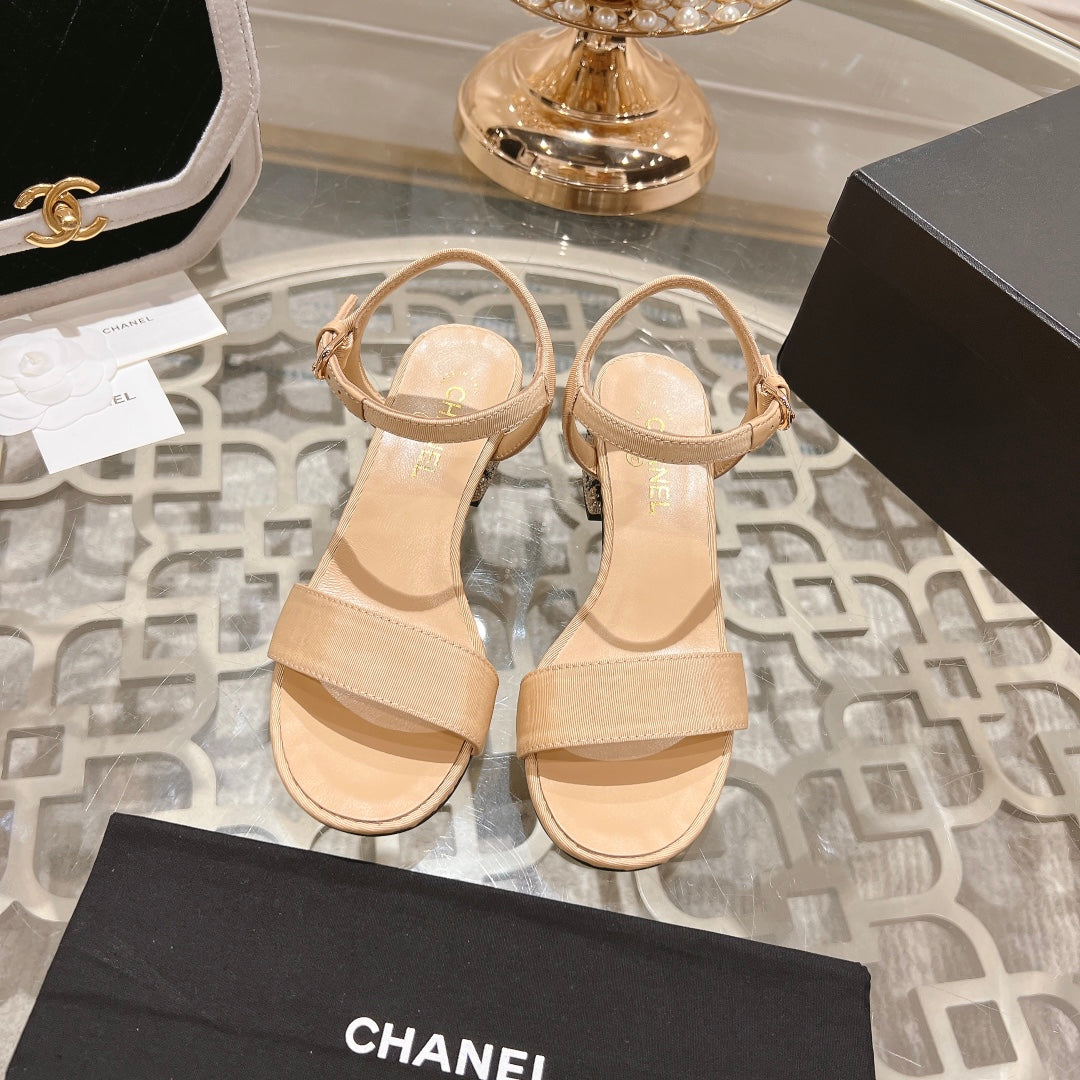 CHANEL 25C 5CM Mid Heed Sandals Cream Fabric 213322