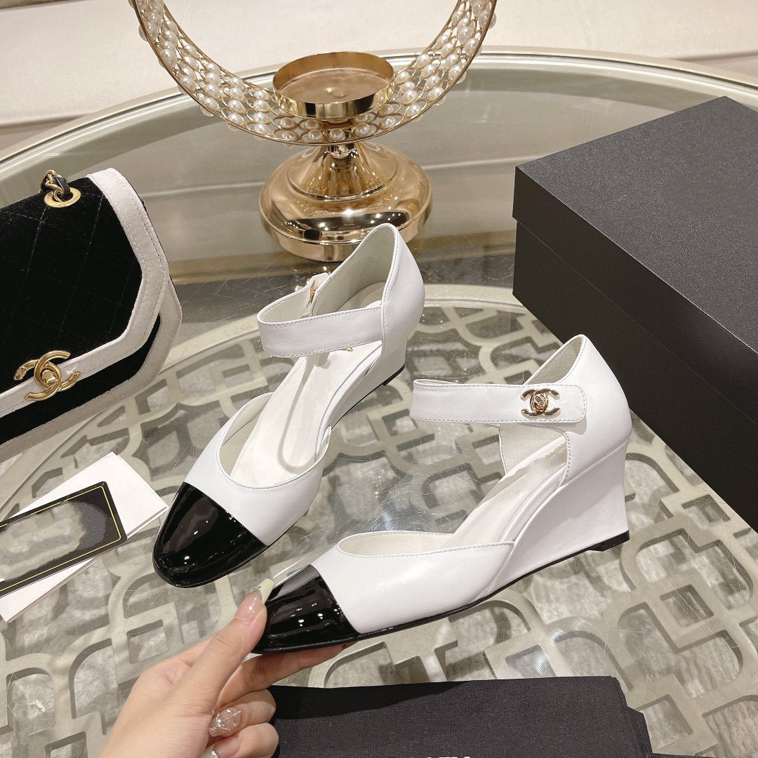 CHANEL ballet 6cm white black wedge heel