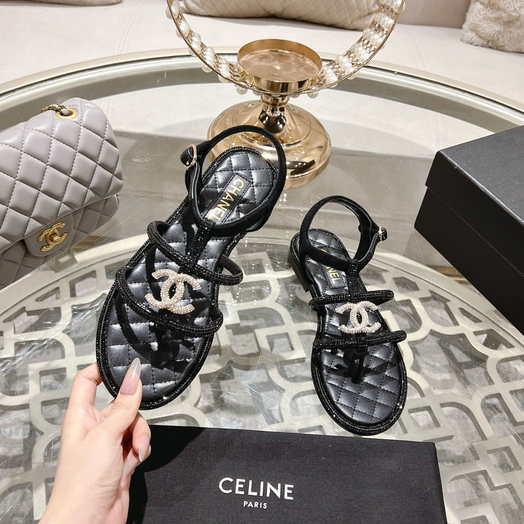 CHANEL 25C Thong Sandal Black Sheepskin 213339