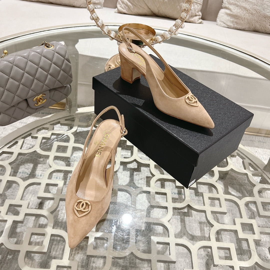 CHANEL 25C Slingback Flats Cream Suede 213334