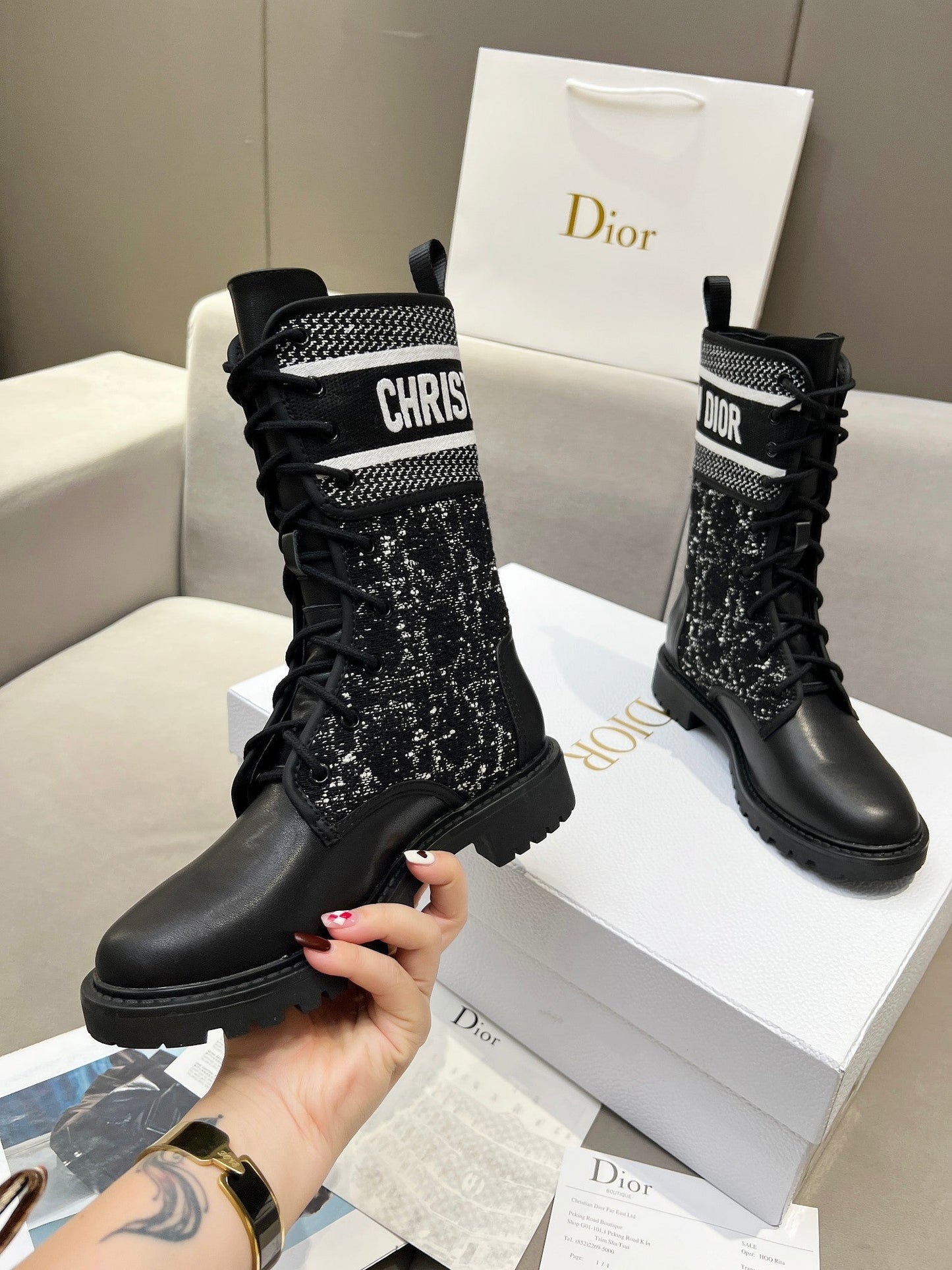 DIOR D-Major Ankle Boot In Black Mix White Tweed And Lambskin 107725