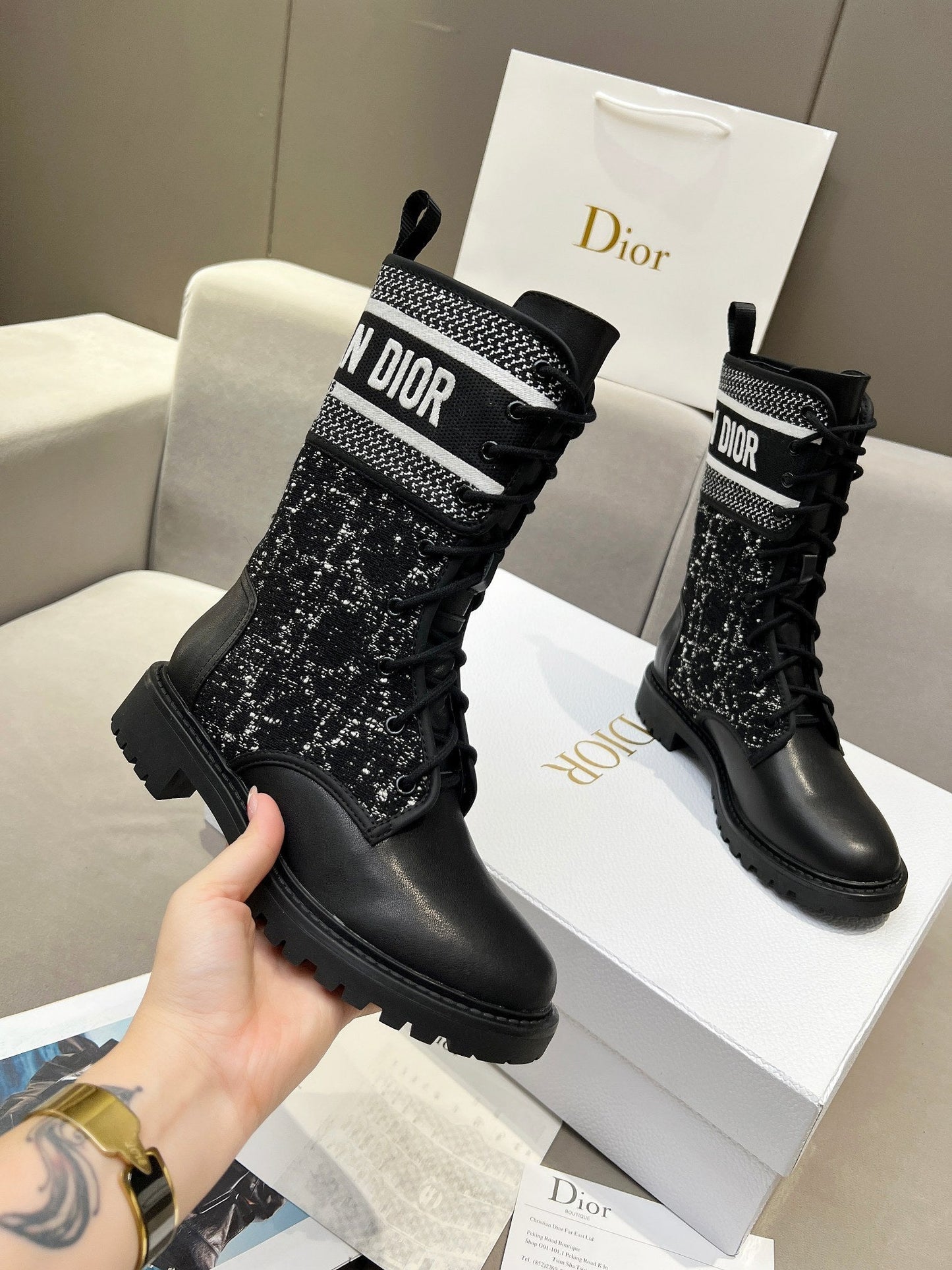 DIOR D-Major Ankle Boot In Black Mix White Tweed And Lambskin 107725
