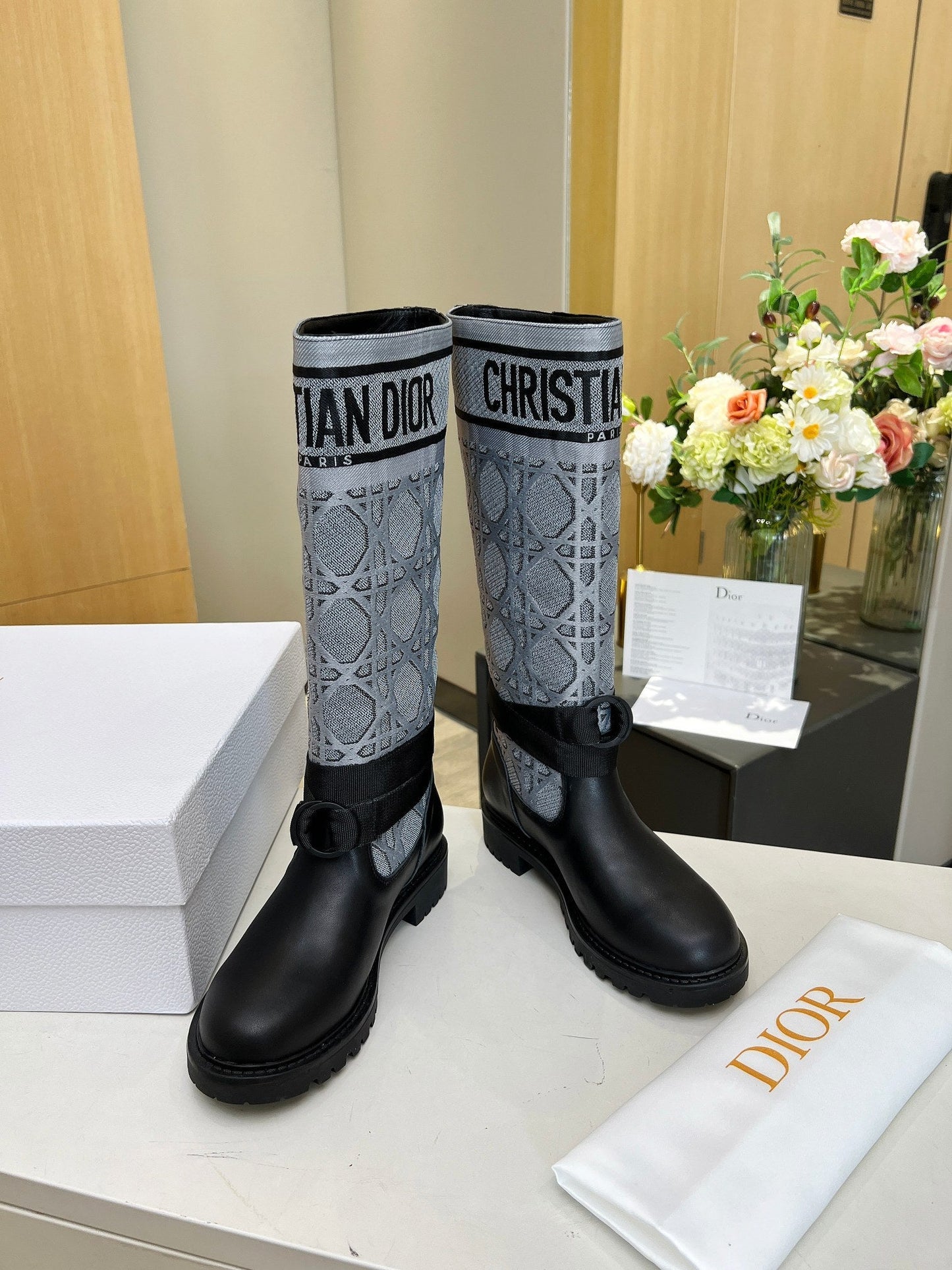 DIOR D-Major Boot In Grey Mix Black Denim Fabric And Lambskin 107717