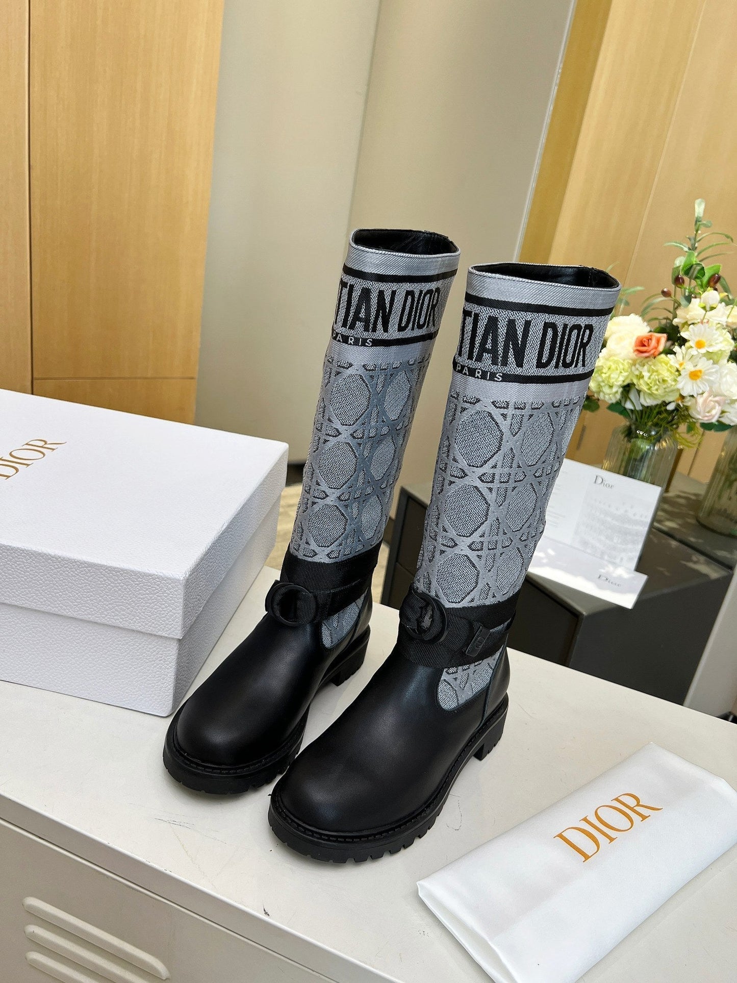 DIOR D-Major Boot In Grey Mix Black Denim Fabric And Lambskin 107717