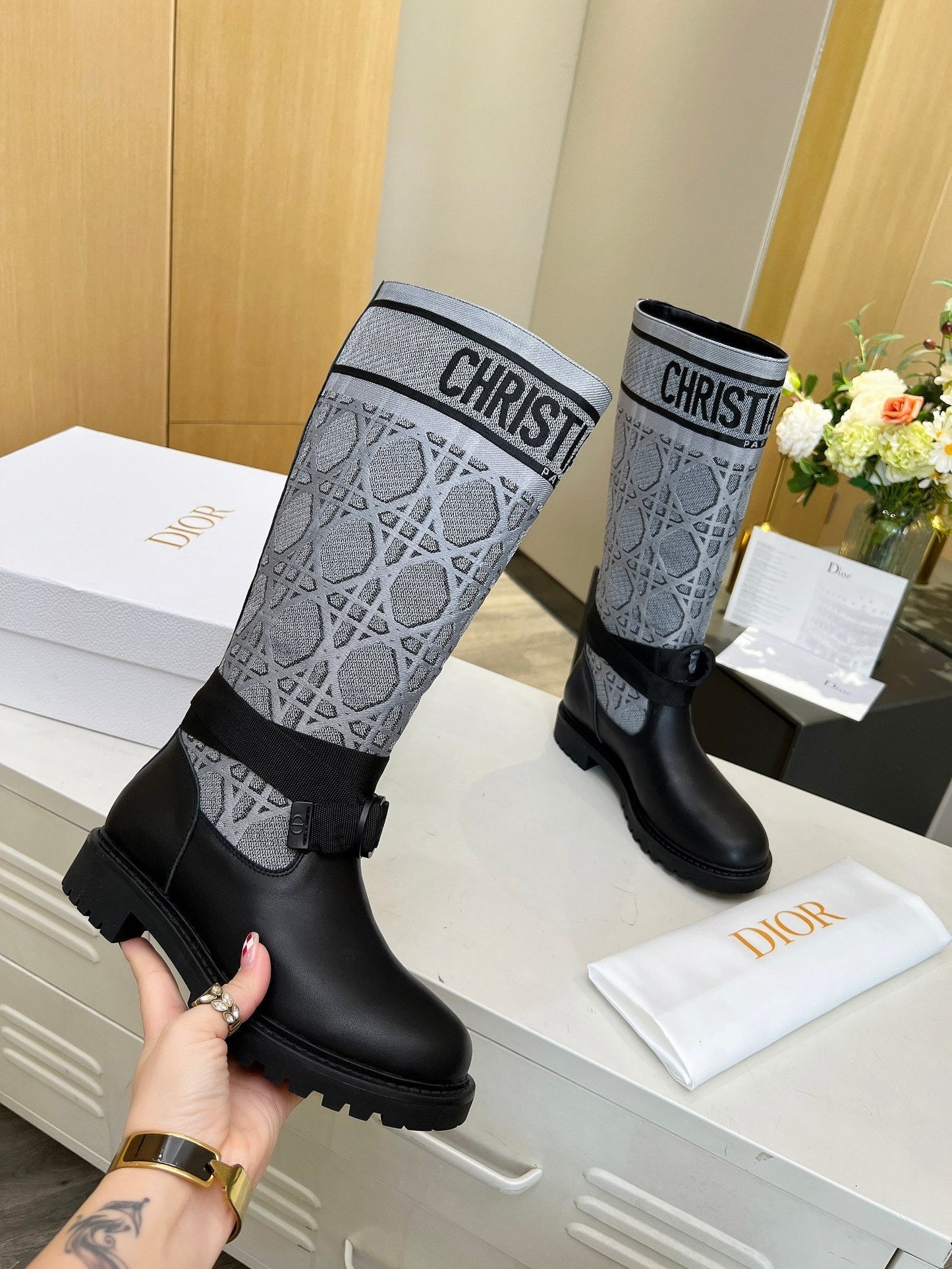 DIOR D-Major Boot In Grey Mix Black Denim Fabric And Lambskin 107717