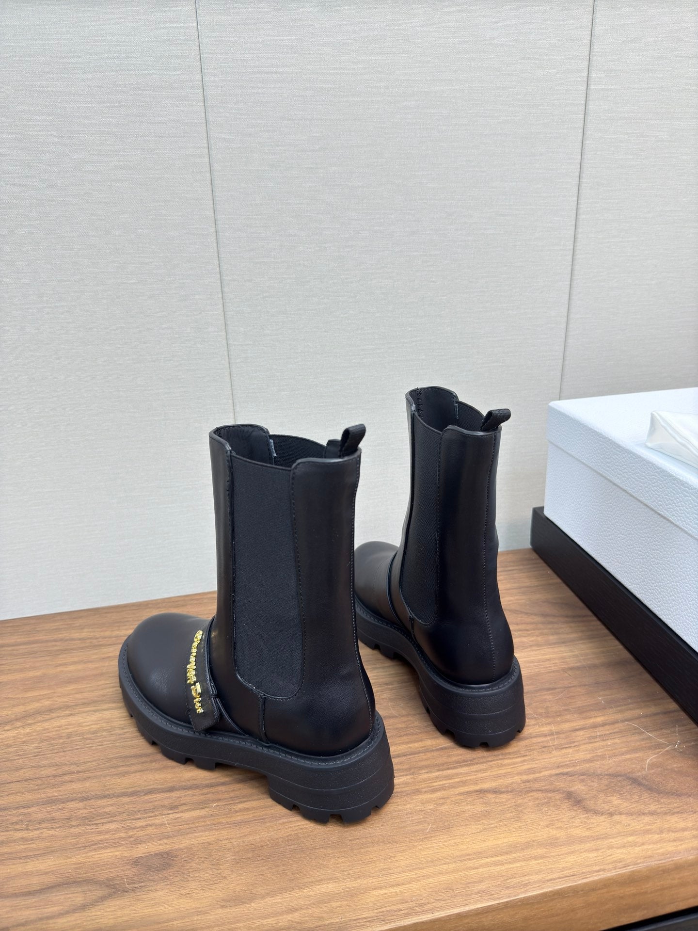 DIOR D-Quest Ankle Boot 40mm In Plain Black Calfskin 112933