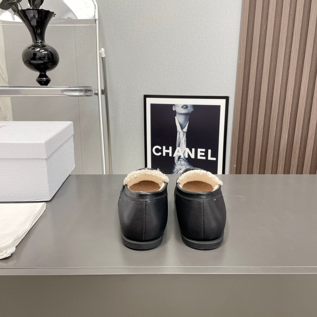 DIOR Loafer In Black Cowhide 996003