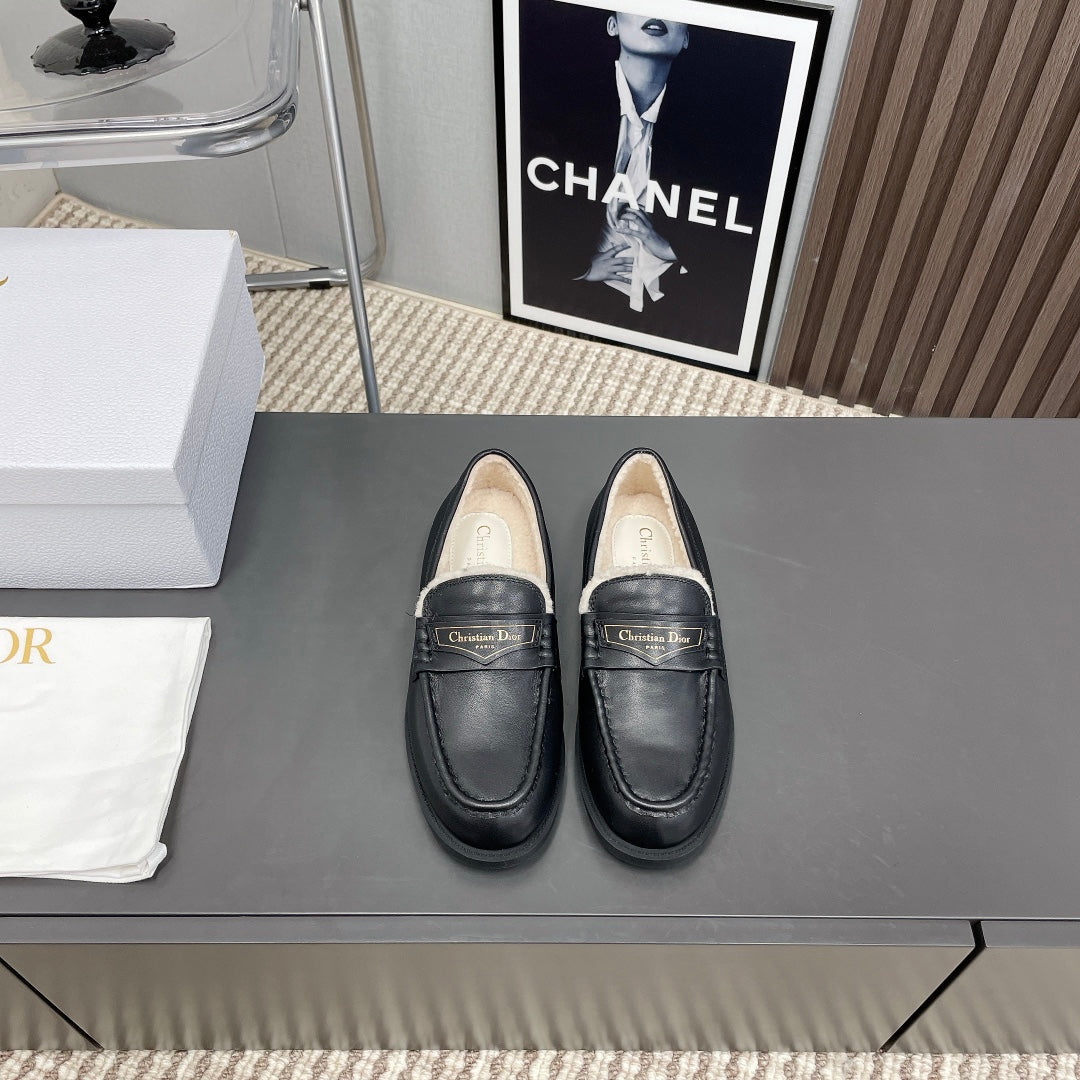 DIOR Loafer In Black Cowhide 996003