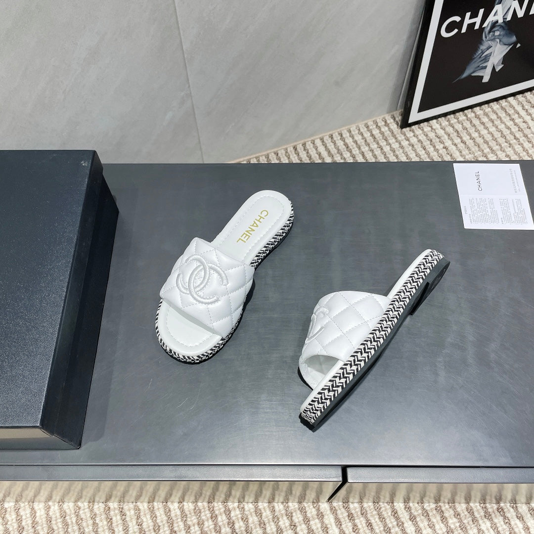 CHANEL 25 Espadrilles Sandal Quilted Calfskin