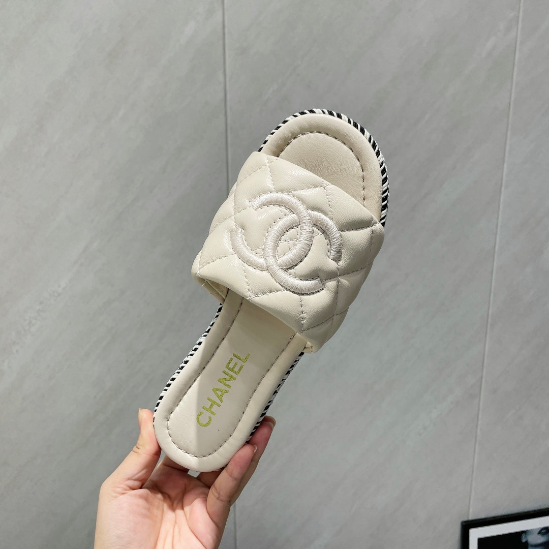 CHANEL 25 Espadrilles Sandal Quilted Calfskin