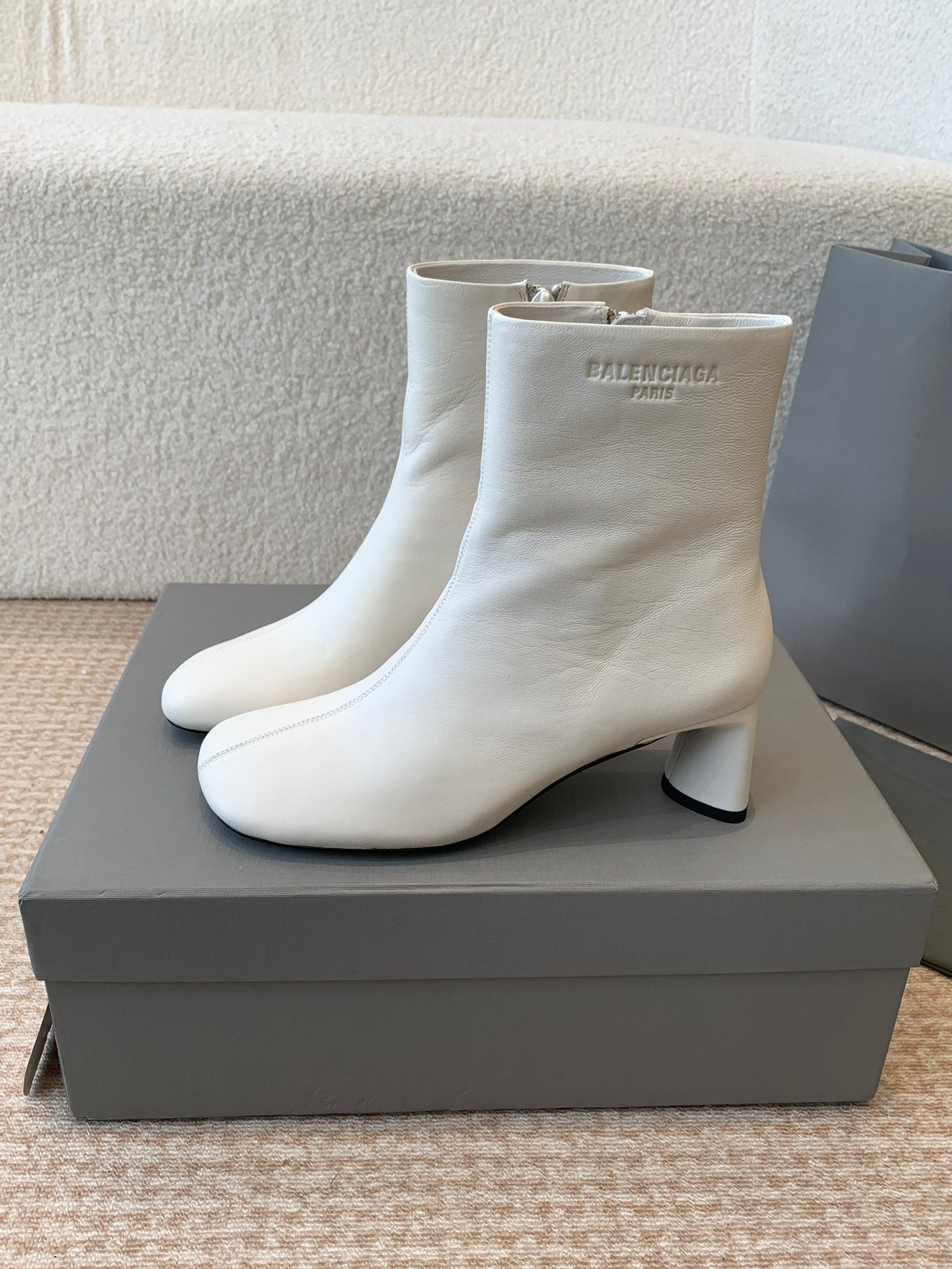 Balanciaga ANKLE BOOTS IN WHITE LOGO EMBOSSED SOFT SHEEPSKIN