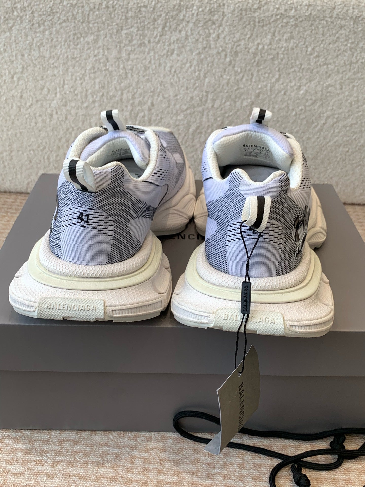 Balanciaga UNDER ARMOUR 3XL KNIT SNEAKER IN LIGHT GRAY WHITE AND BLACK POLYESTER