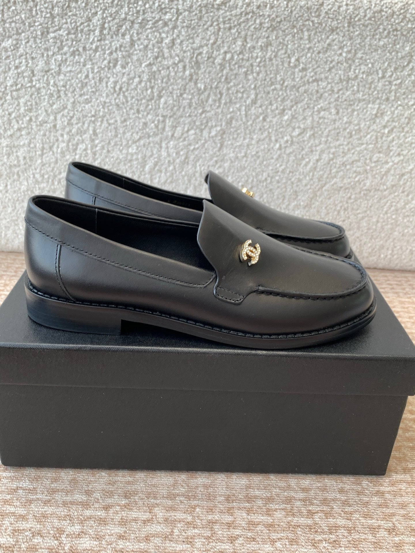 CHANEL 25S Loafer Black Calfskin