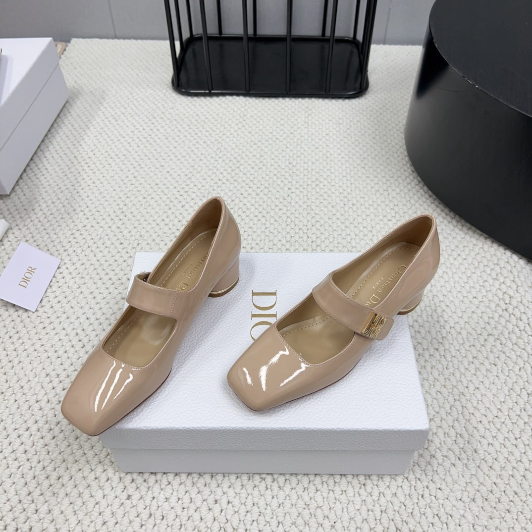 DIOR Miss DIOR Pump 45mm In Beige Pink Glossy Lambskin 995137
