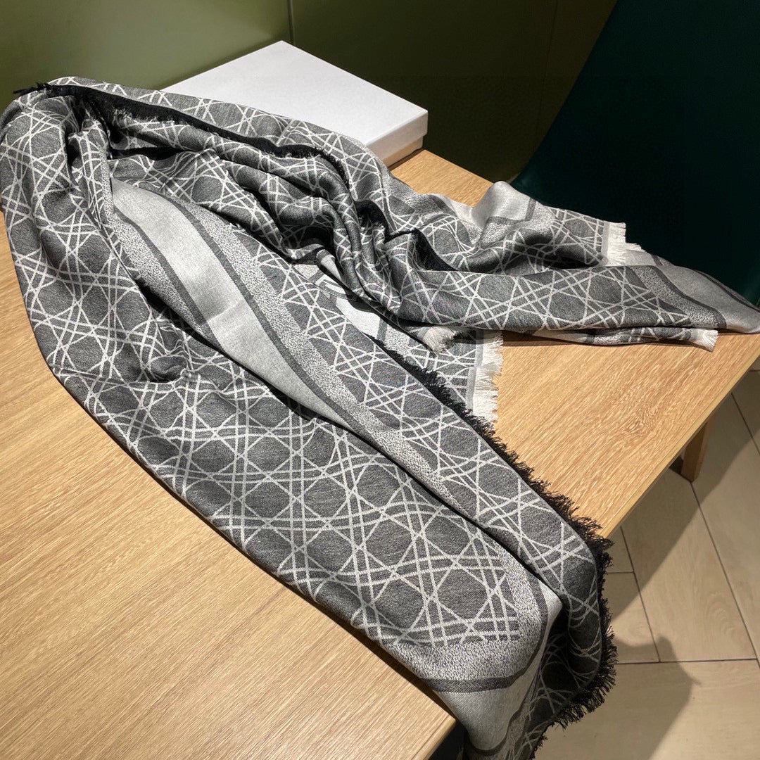 DIOR SQUARE SCARF 140 CM IN BLACK MIX WHITE WOOL AND SILK 415454