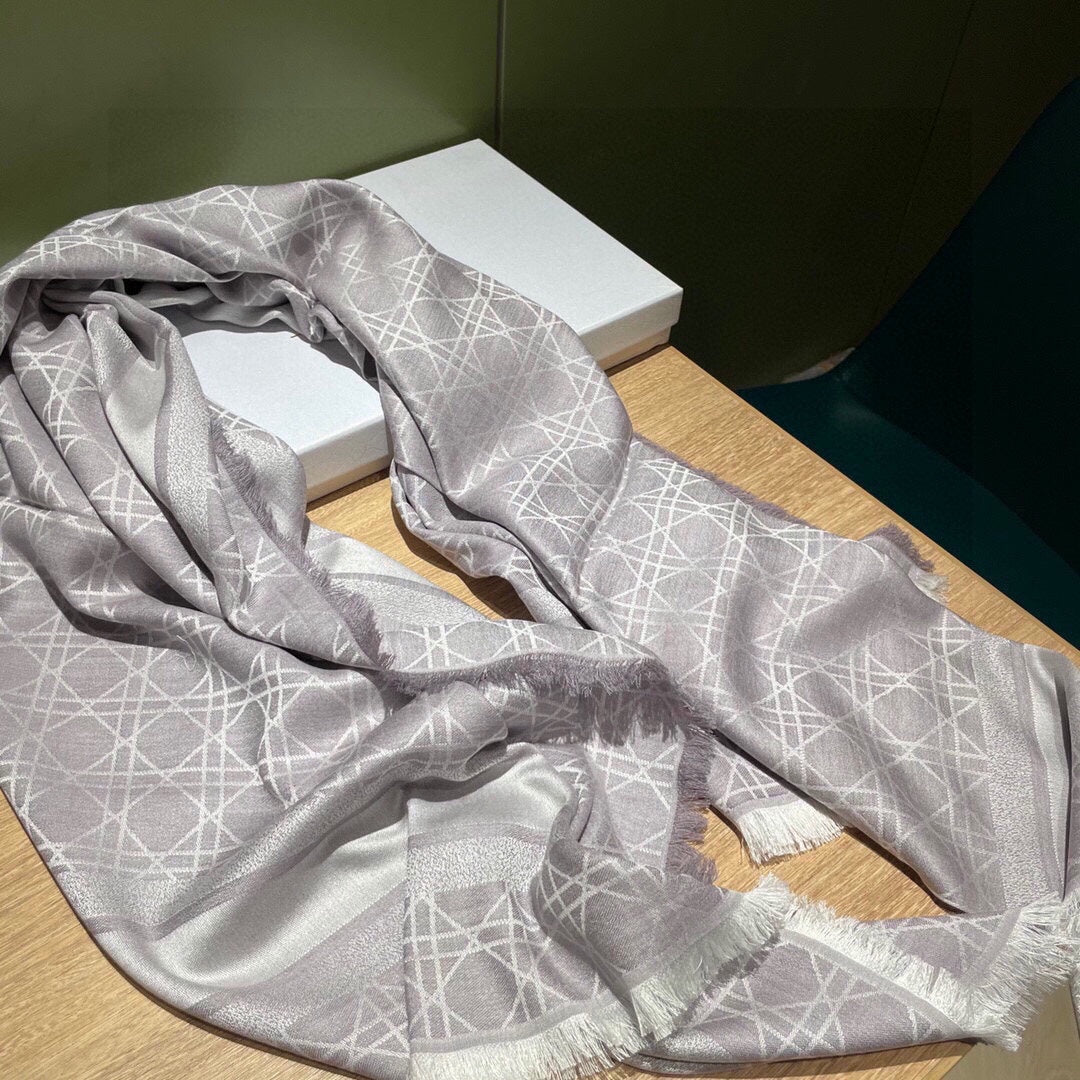 DIOR SQUARE SCARF 140 CM IN LIGHT PURPLE MIX WHITE WOOL AND SILK 415456