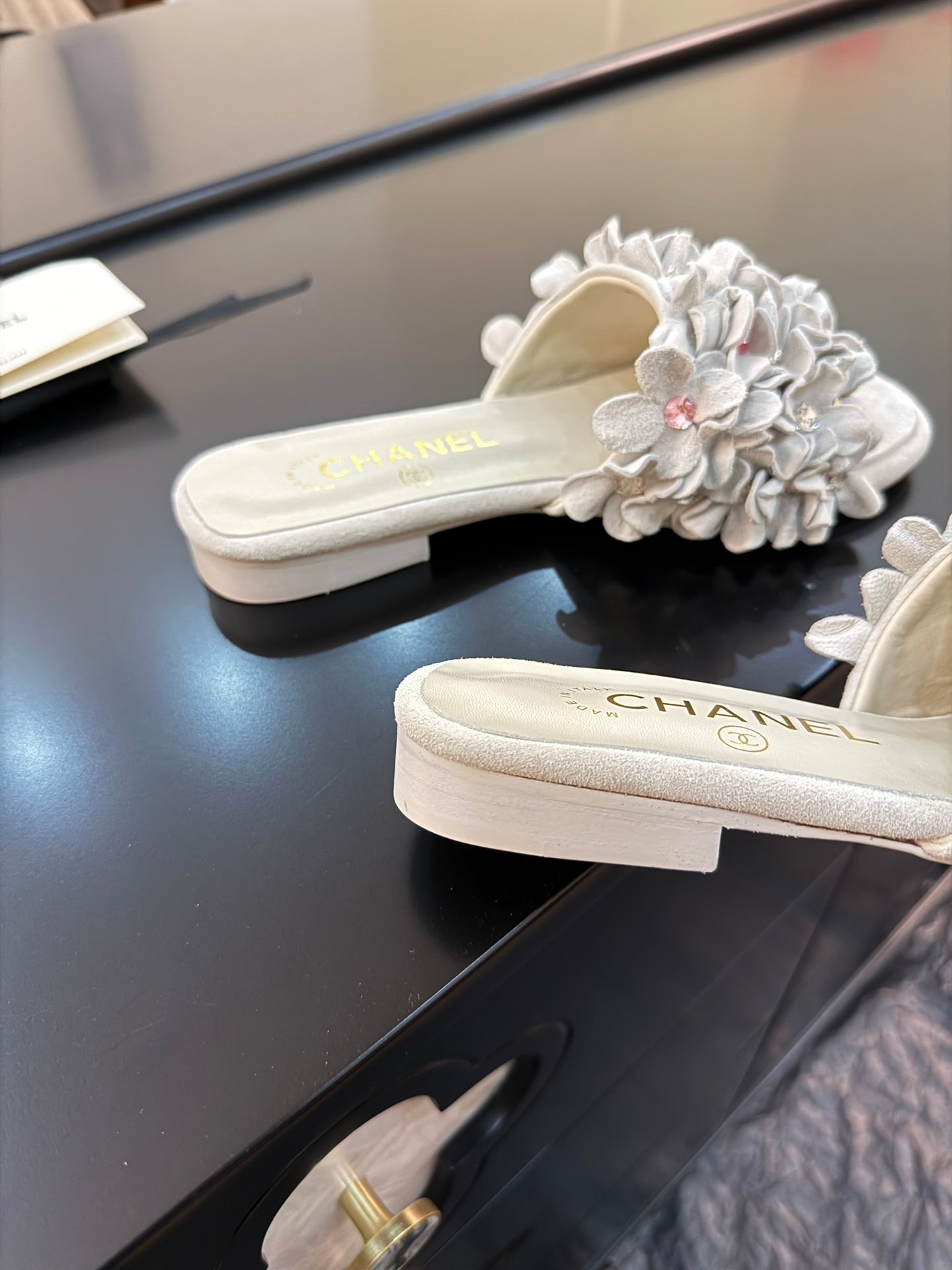 CHANEL 25C Mules Grey Suede Strass